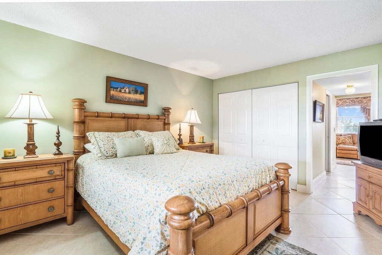 6200 NW 2nd Avenue, #415