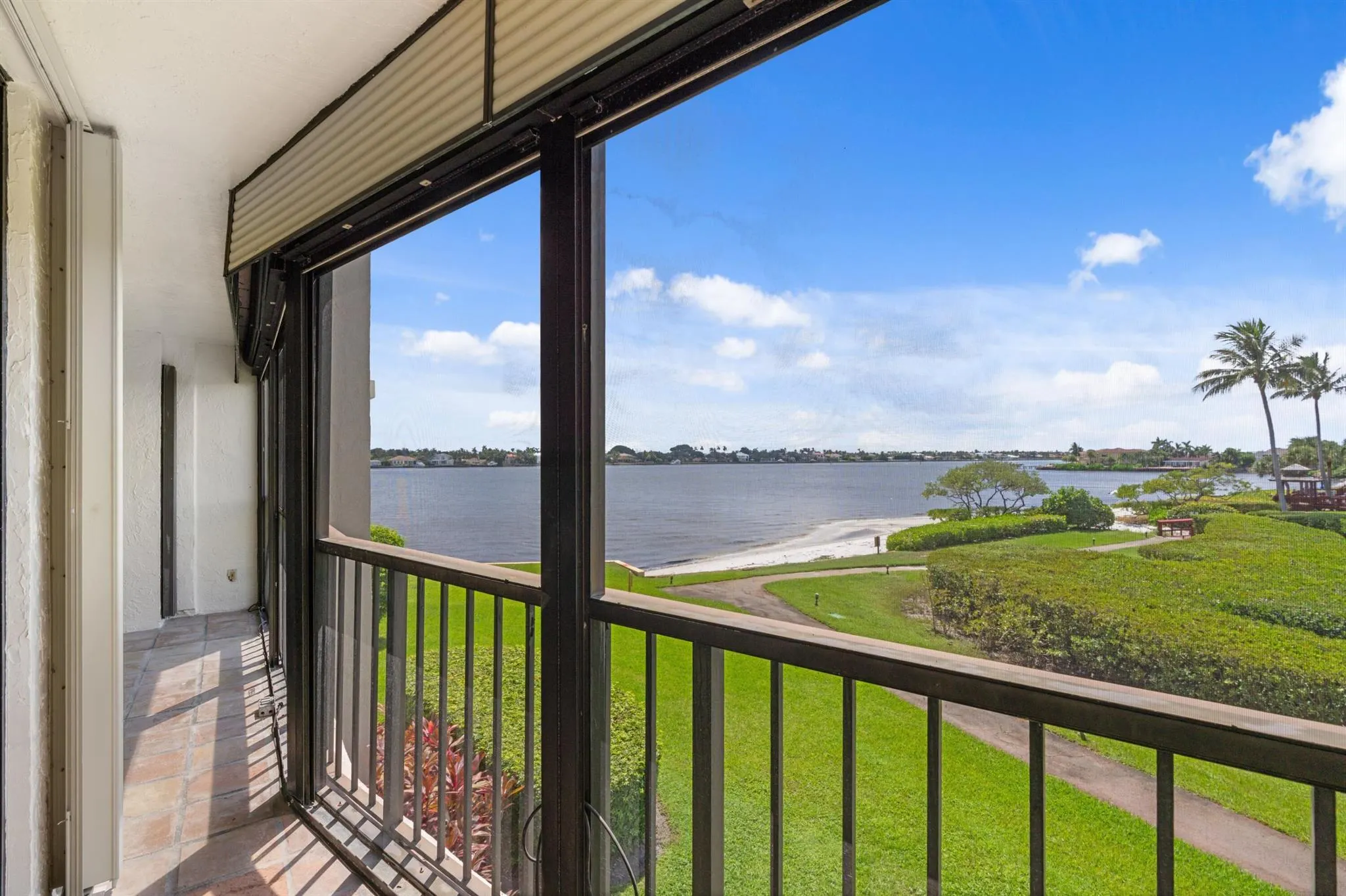 7020 Half Moon Circle, #205