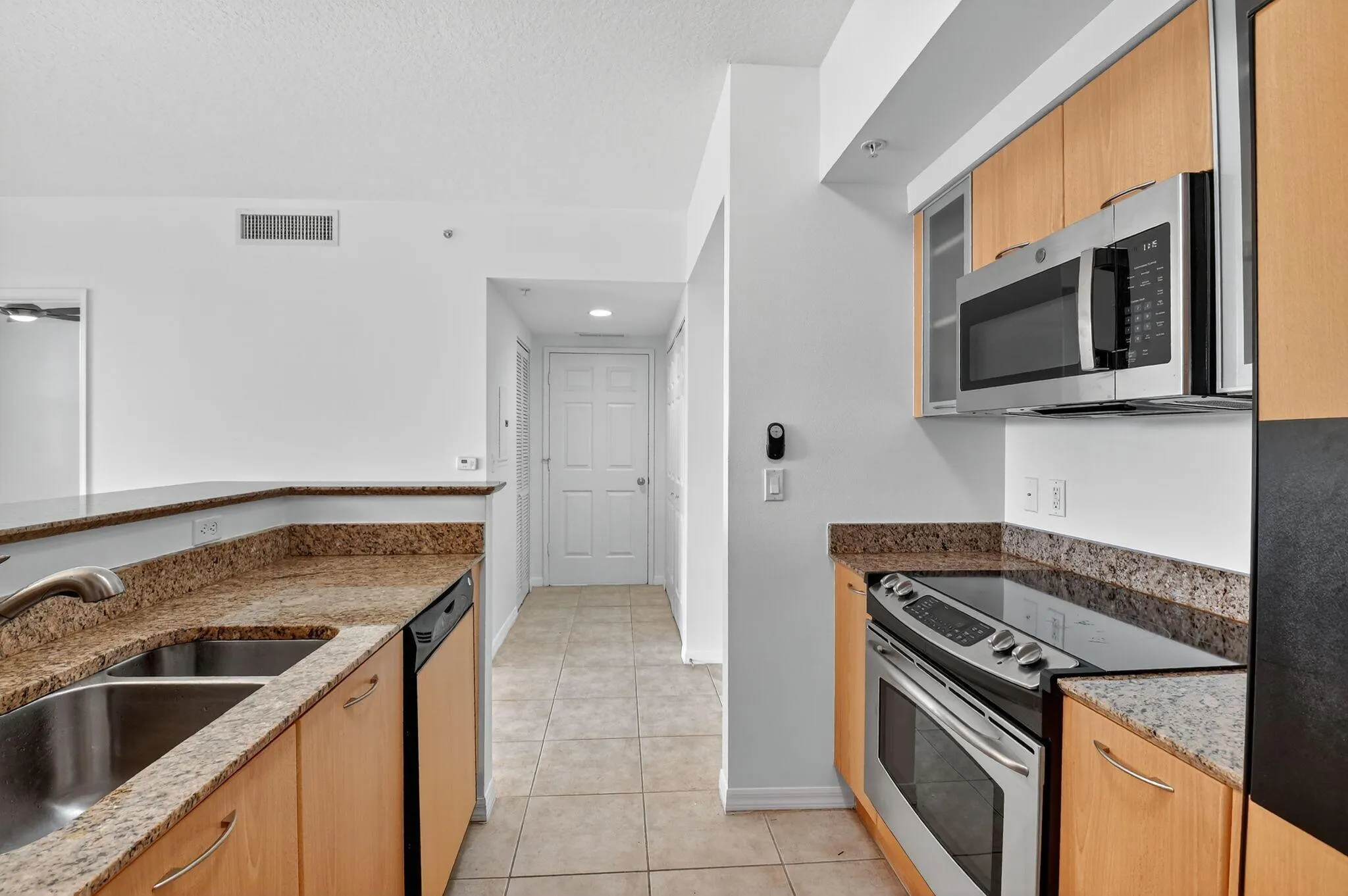 625 Casa Loma Boulevard, #304