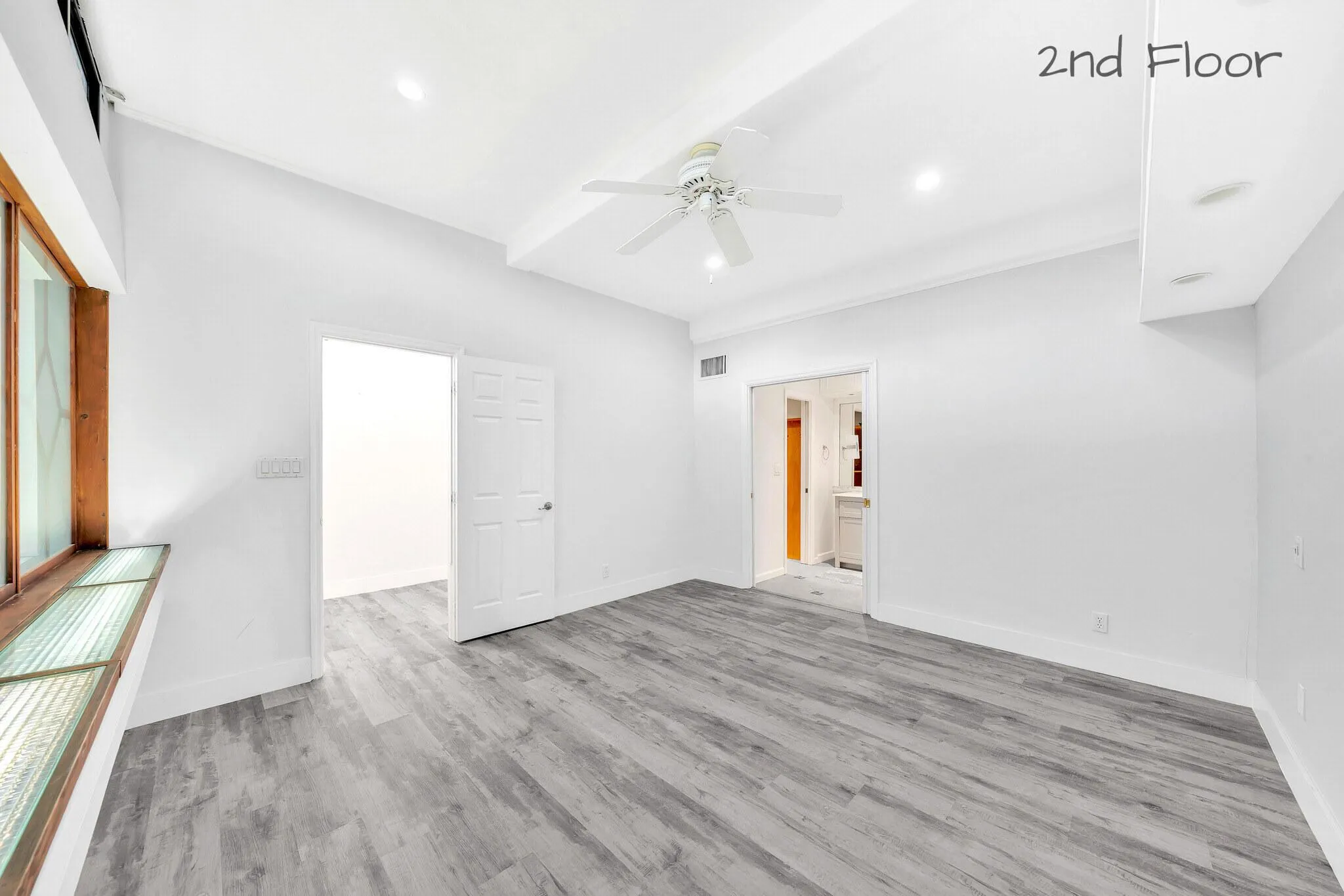 714 E Coco Plum Circle, #2