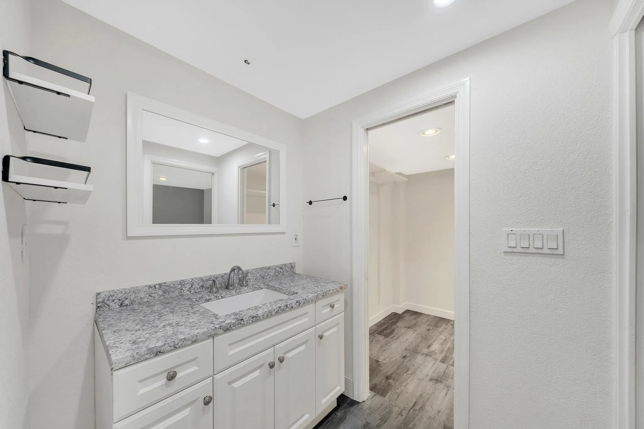 714 E Coco Plum Circle, #2