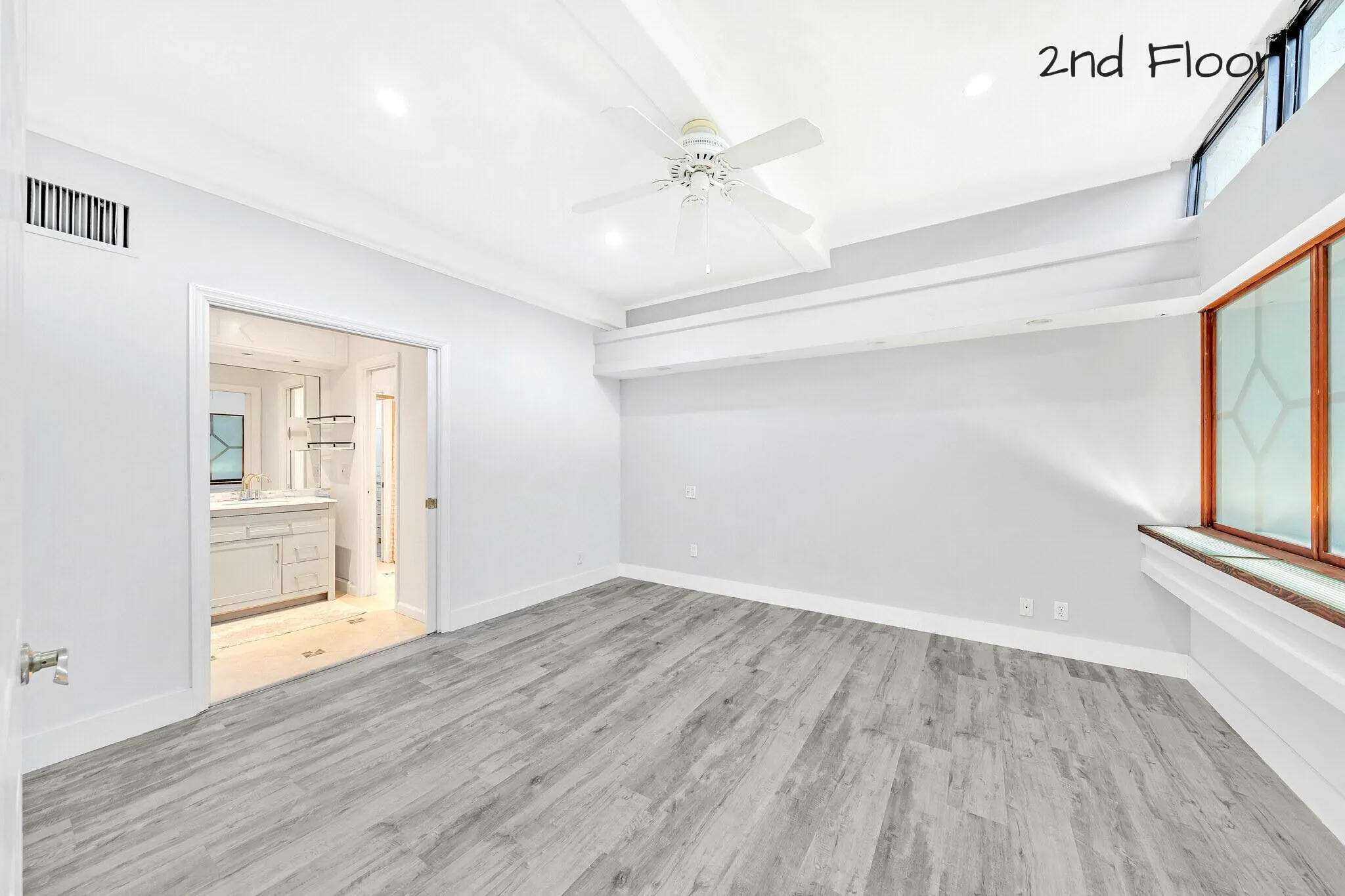 714 E Coco Plum Circle, #2