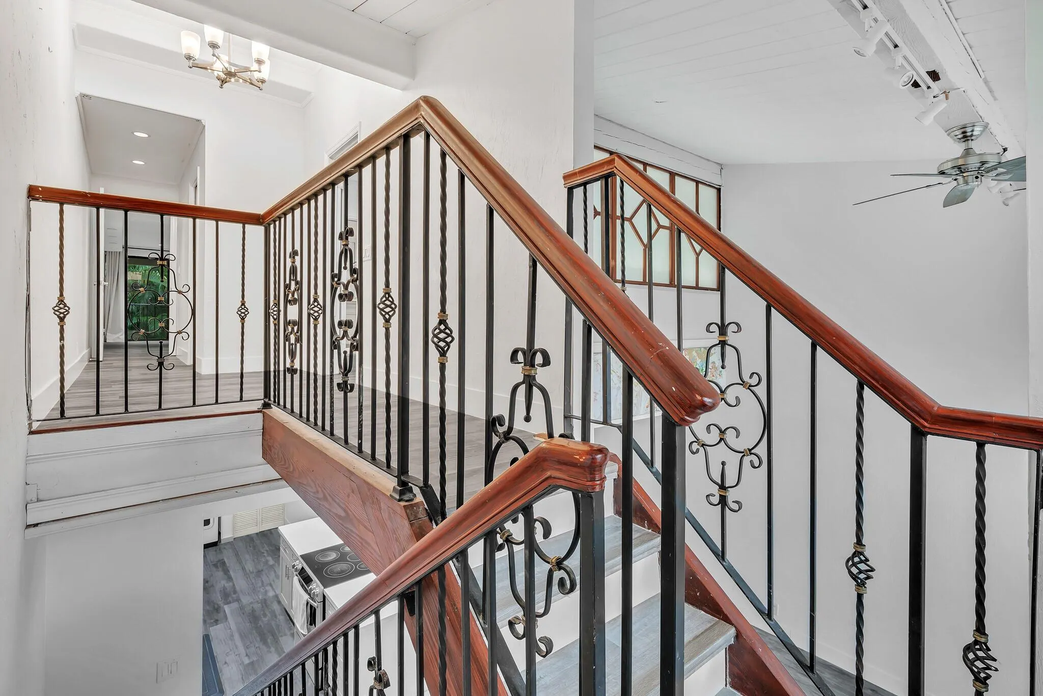 714 E Coco Plum Circle, #2