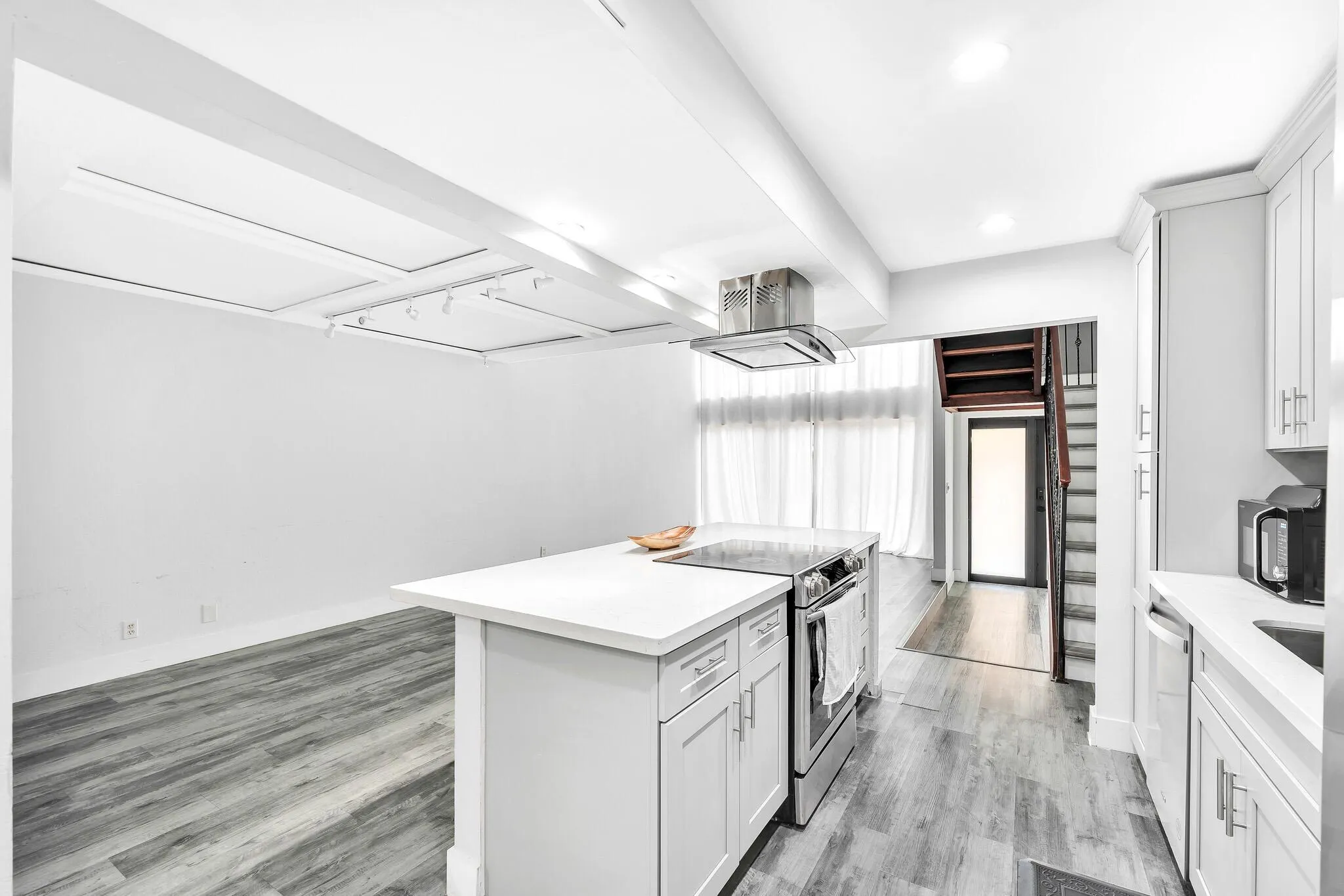 714 E Coco Plum Circle, #2