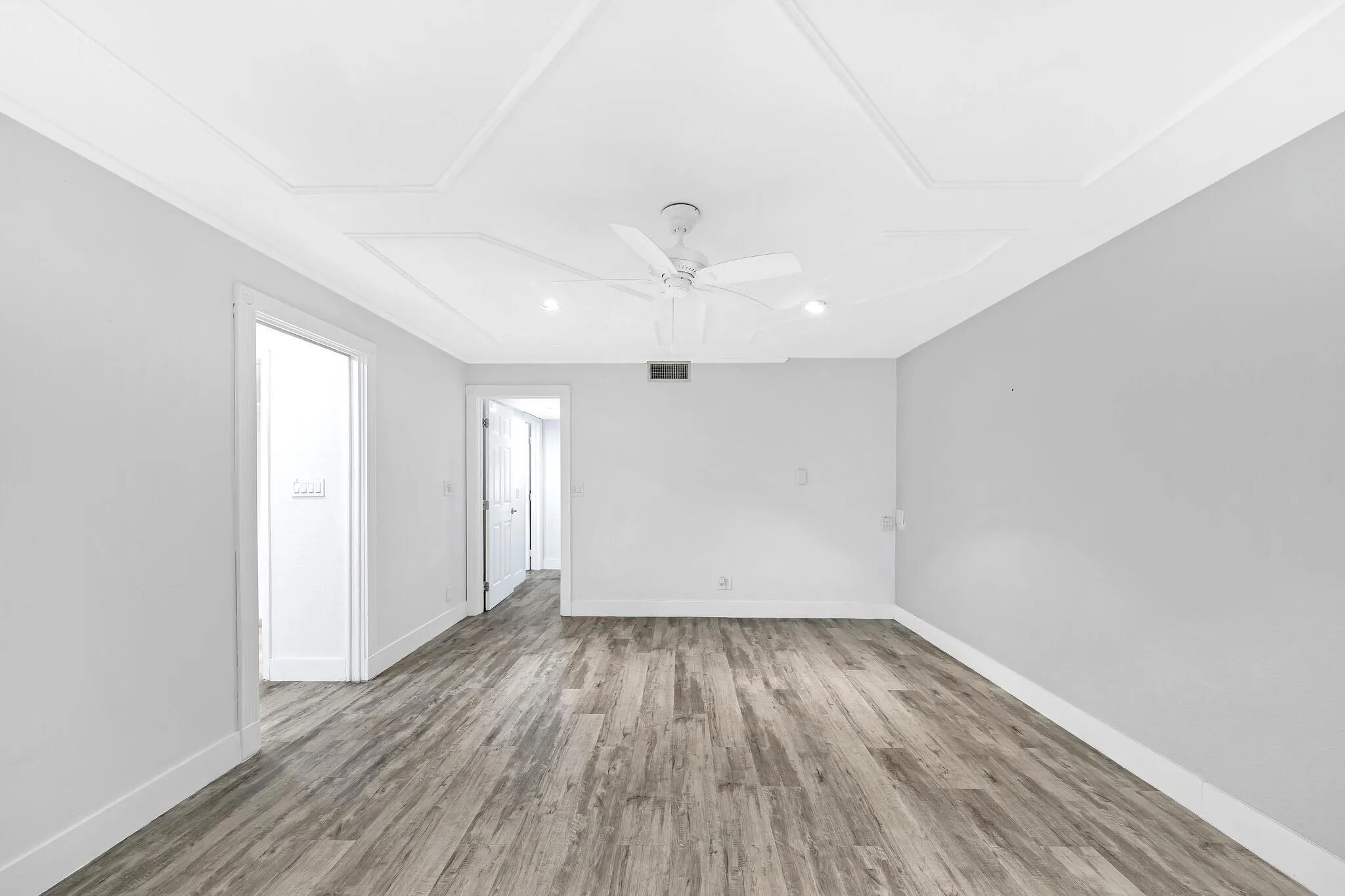 714 E Coco Plum Circle, #2