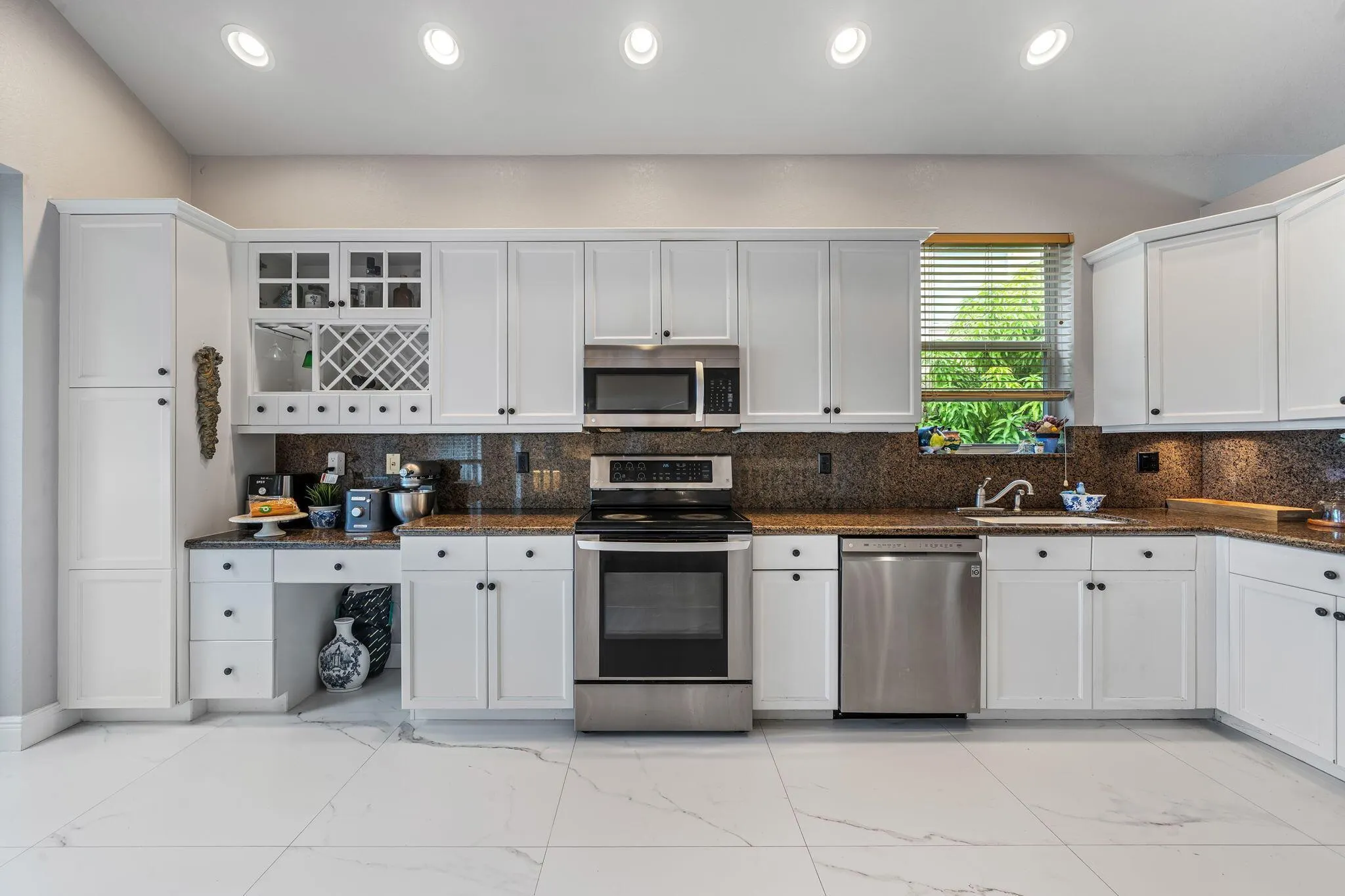 2183 Alworth Ter