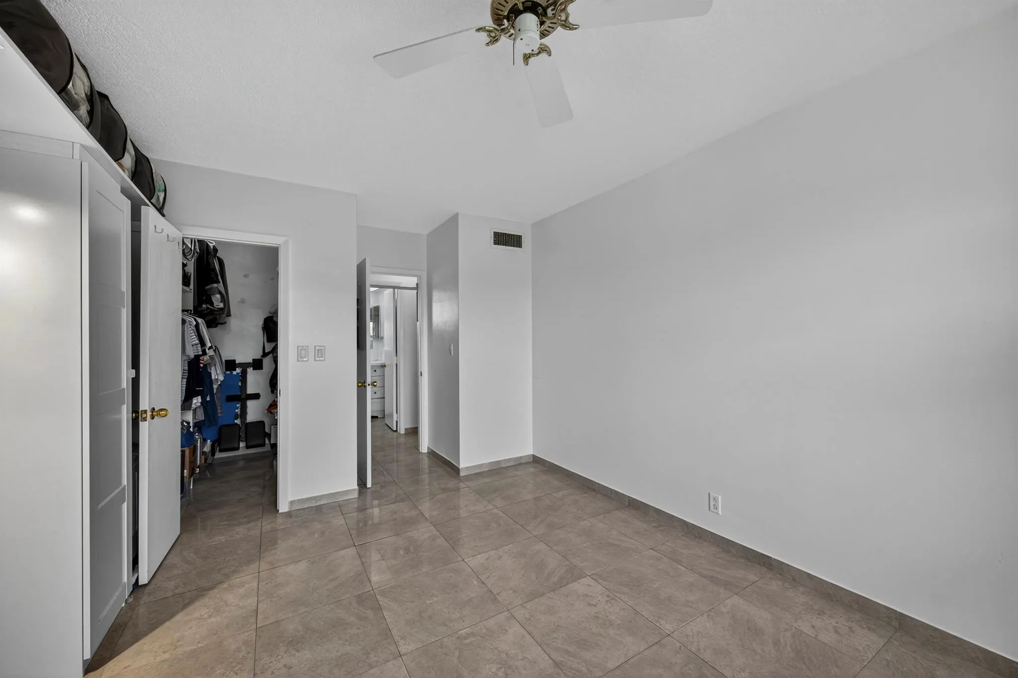 251 S Golf Boulevard, #287