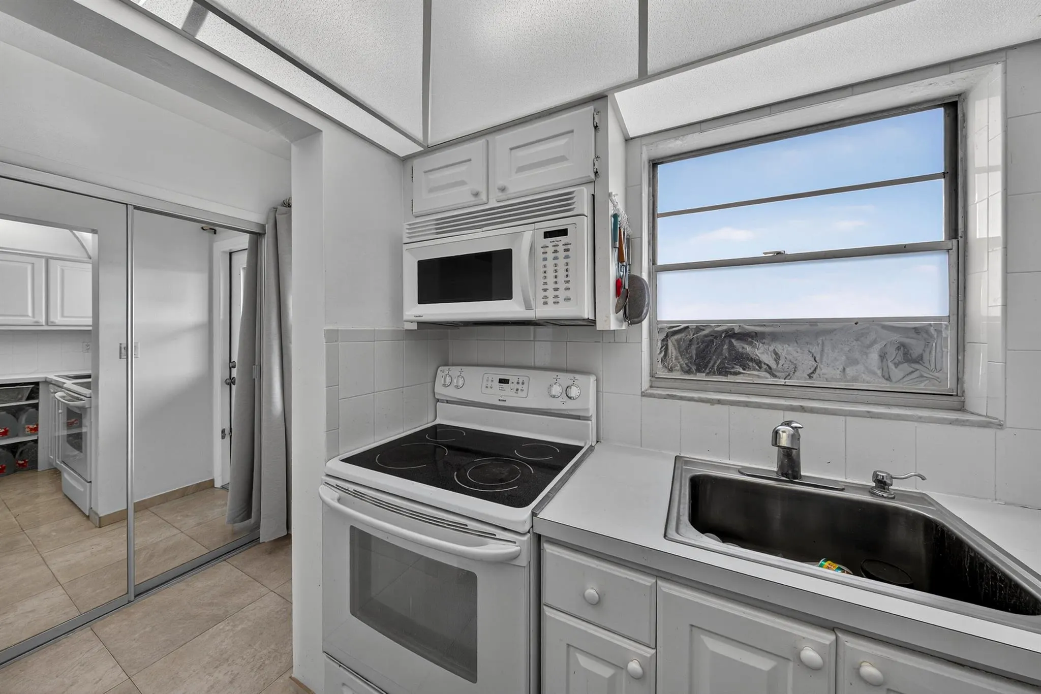 251 S Golf Boulevard, #287