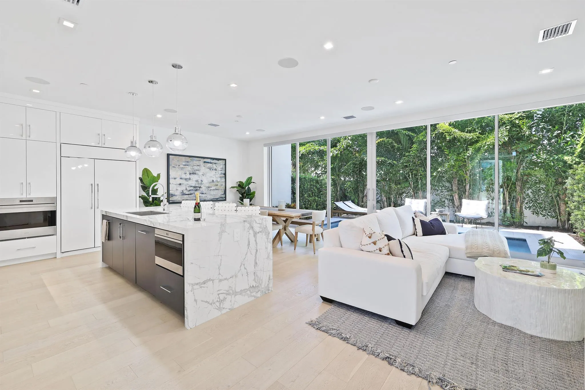 200 NE 7th Avenue, #2