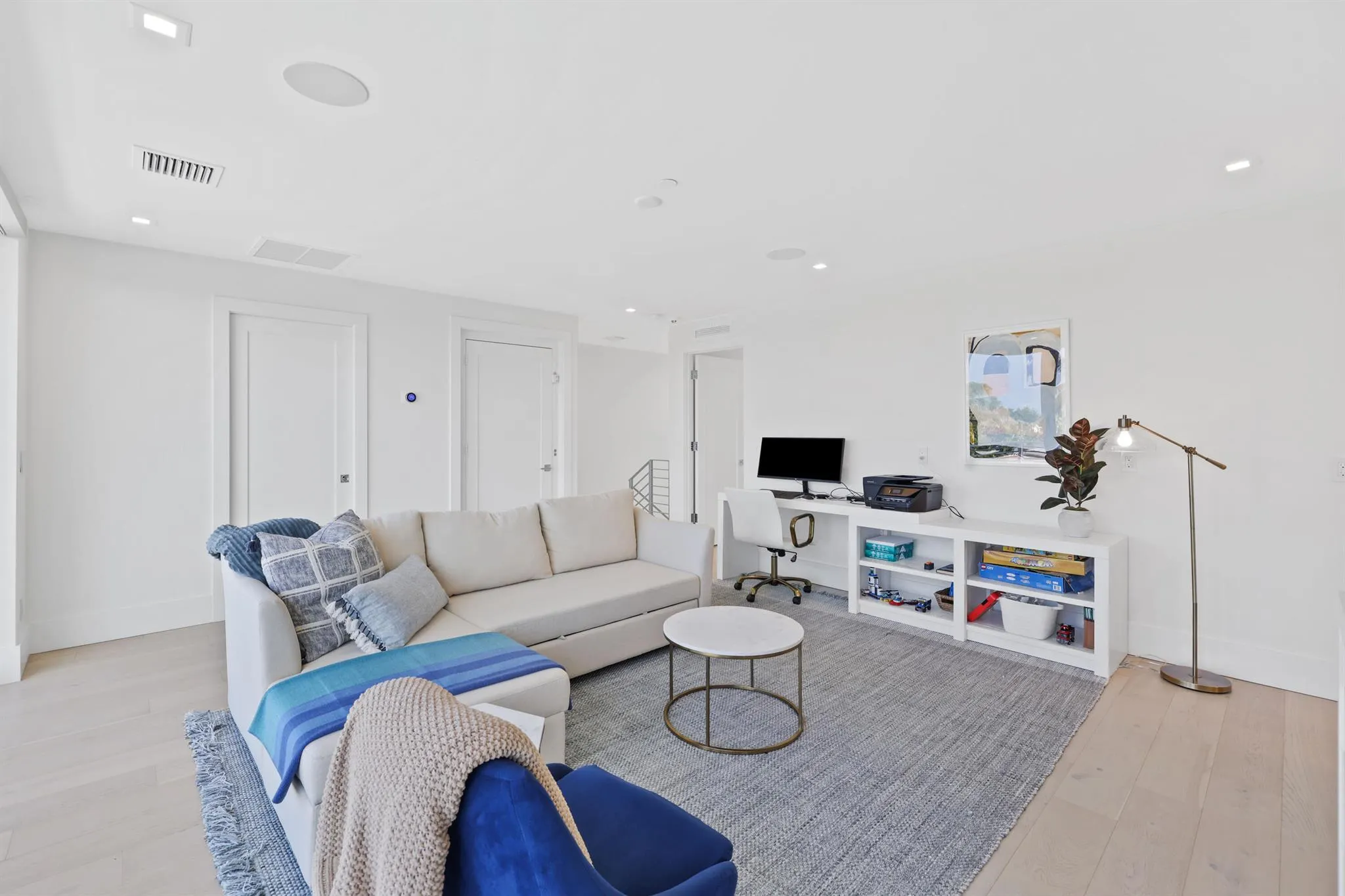200 NE 7th Avenue, #2