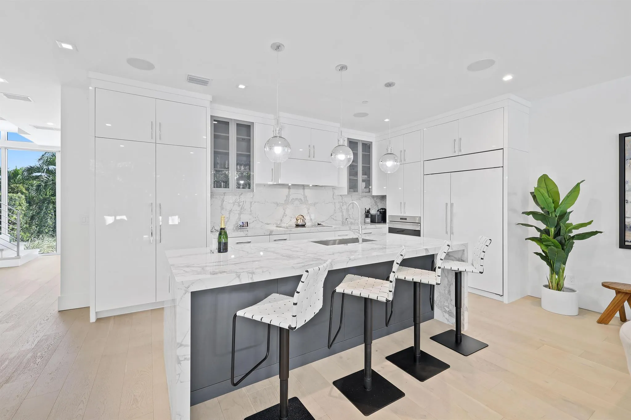 200 NE 7th Avenue, #2