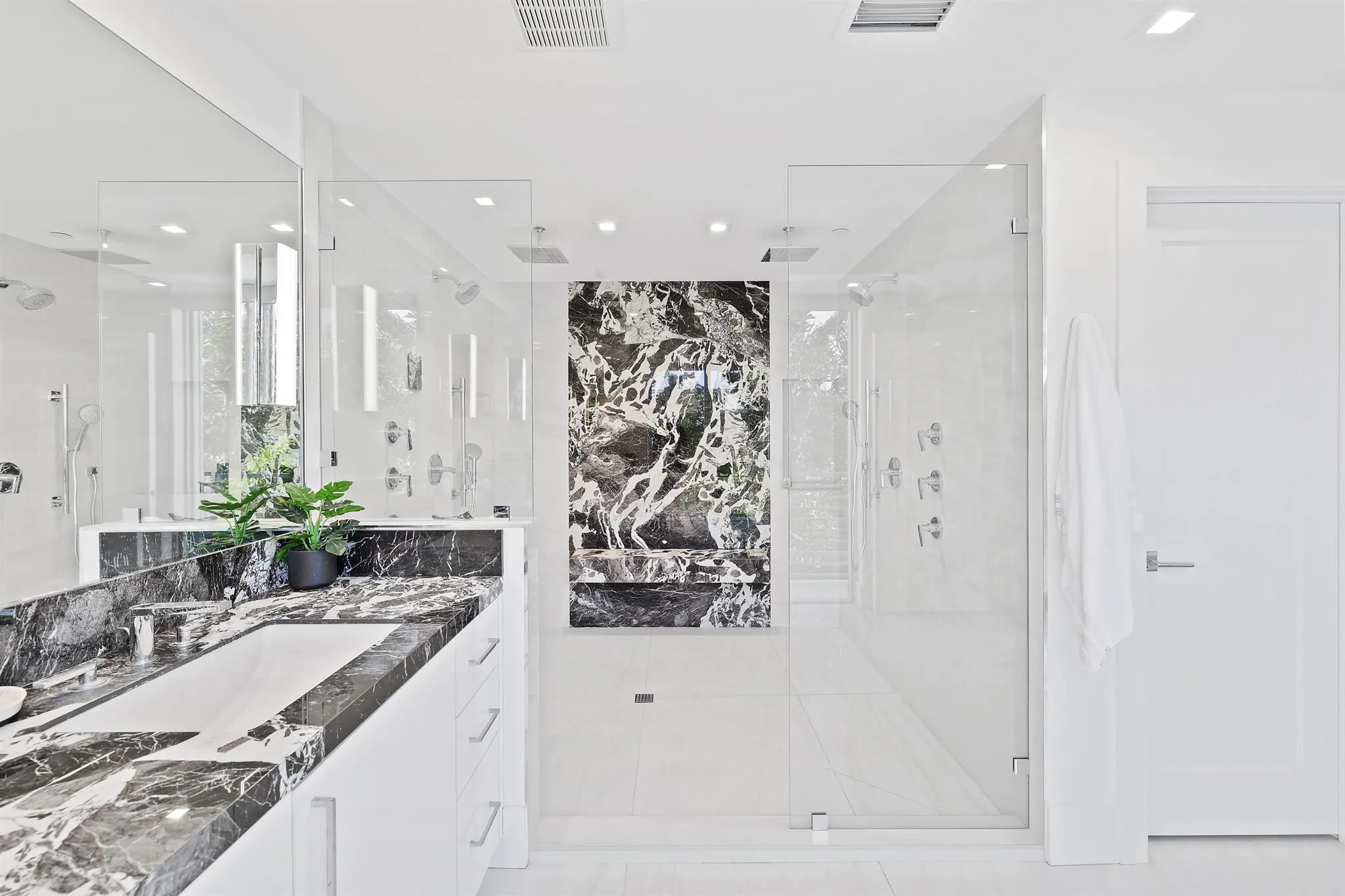 200 NE 7th Avenue, #2