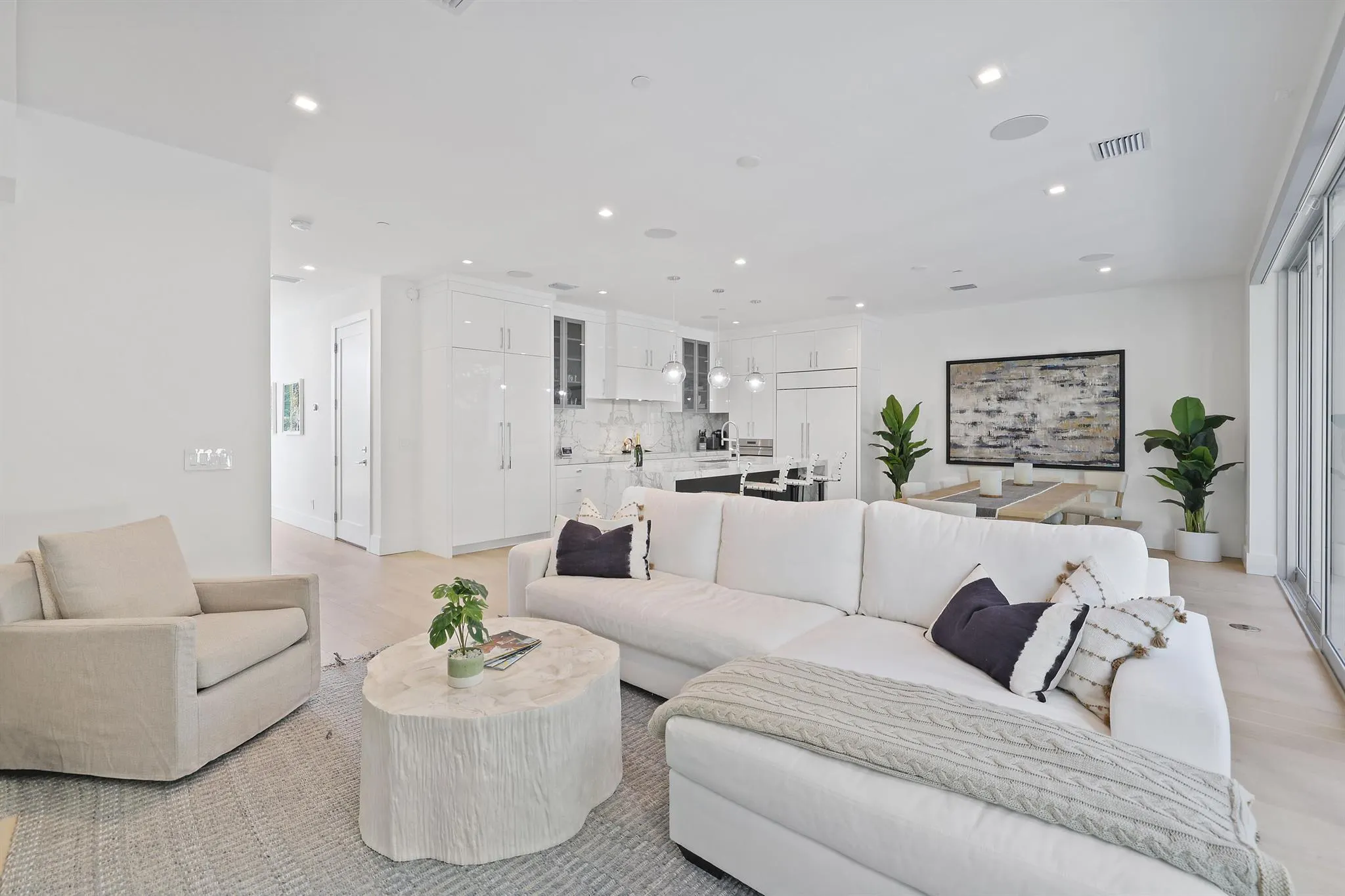 200 NE 7th Avenue, #2