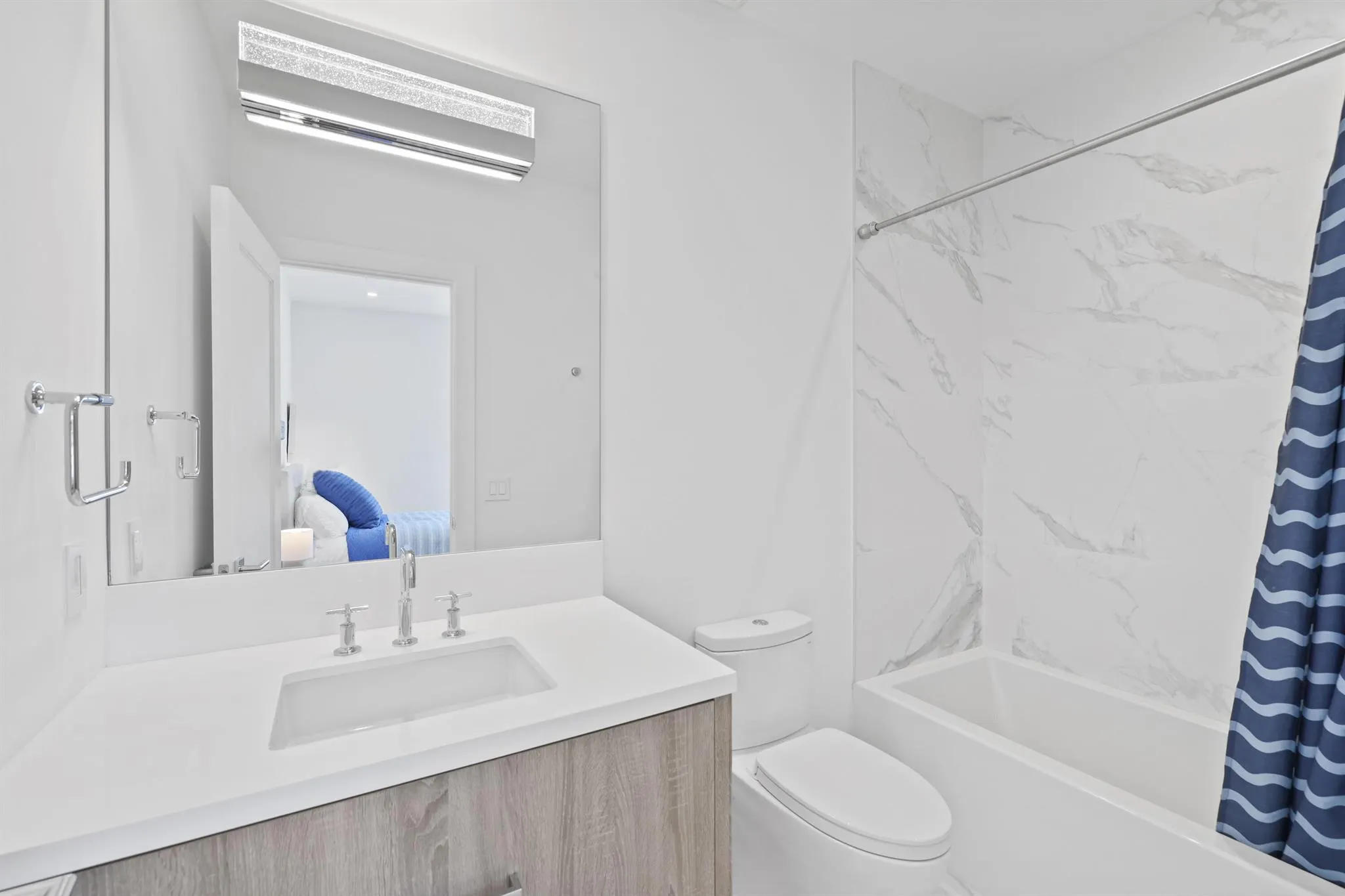 200 NE 7th Avenue, #2