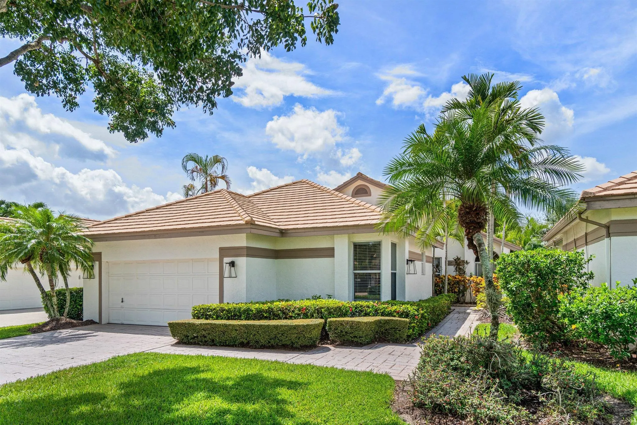 2082 NW 56th Street