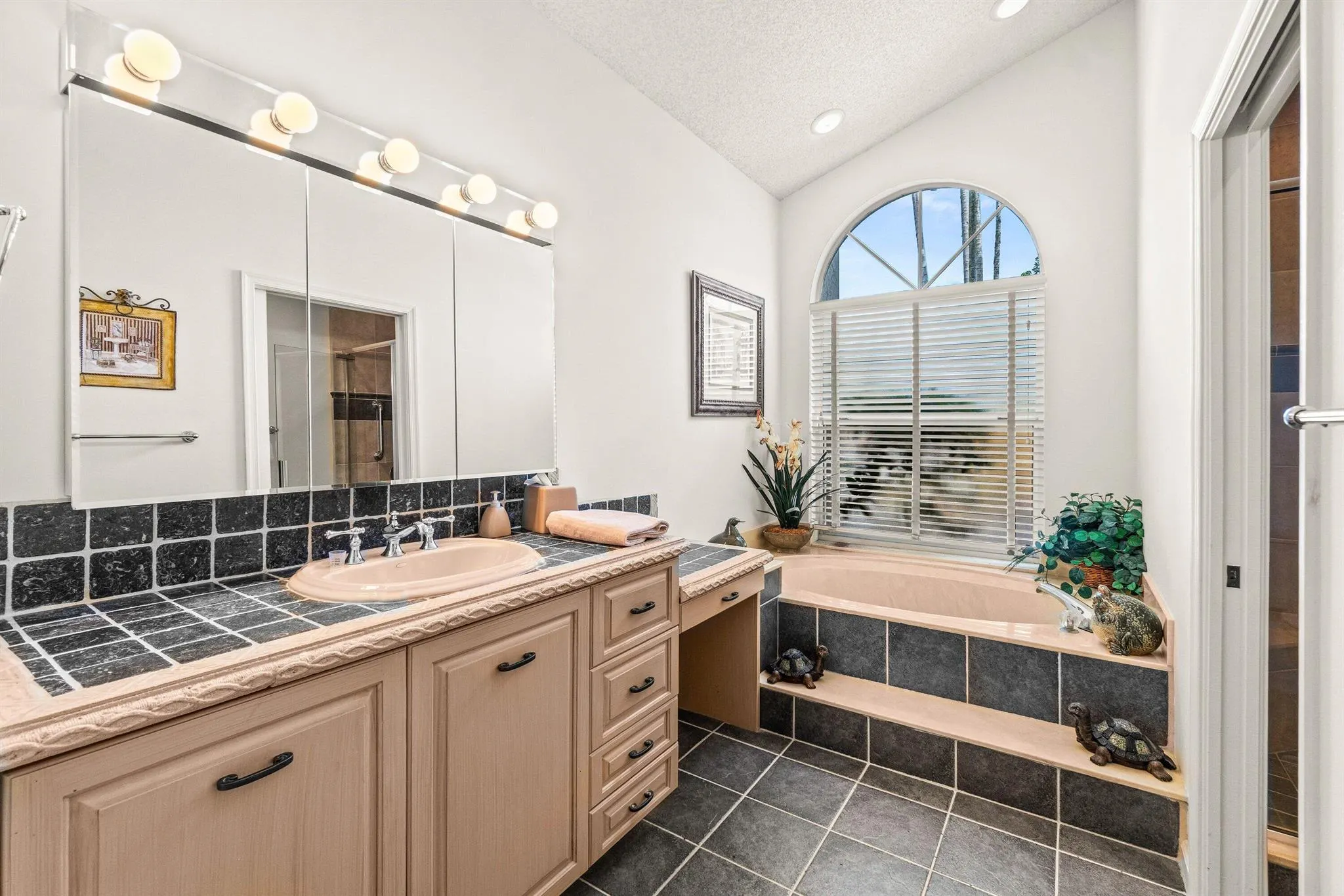 2082 NW 56th Street