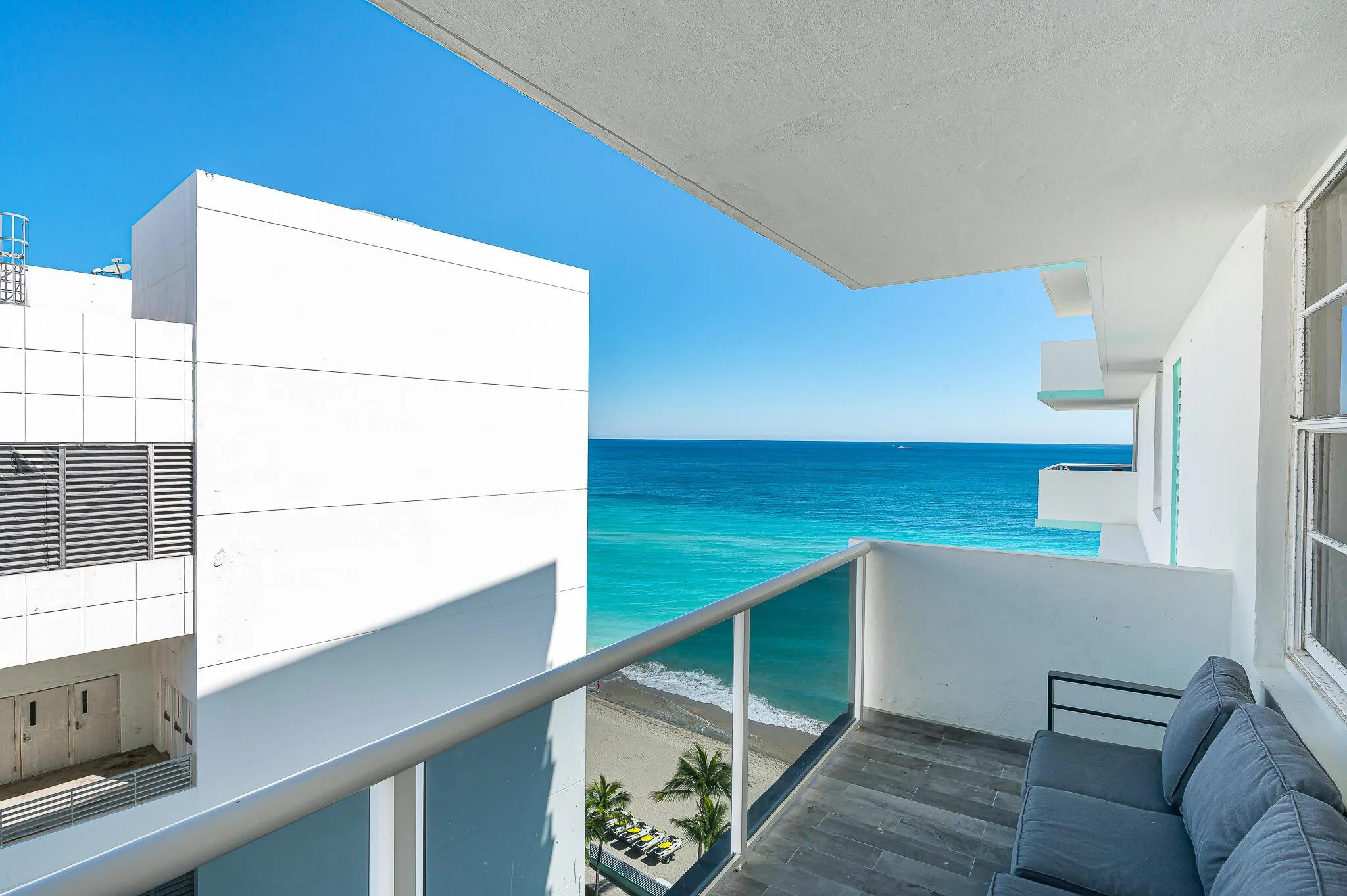 3725 S Ocean Drive, #1203
