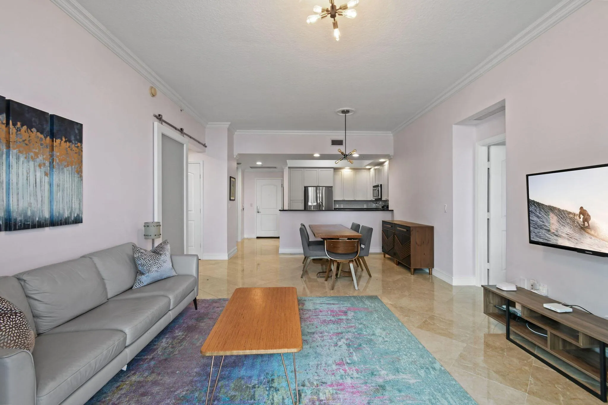 701 S Olive Avenue, #818