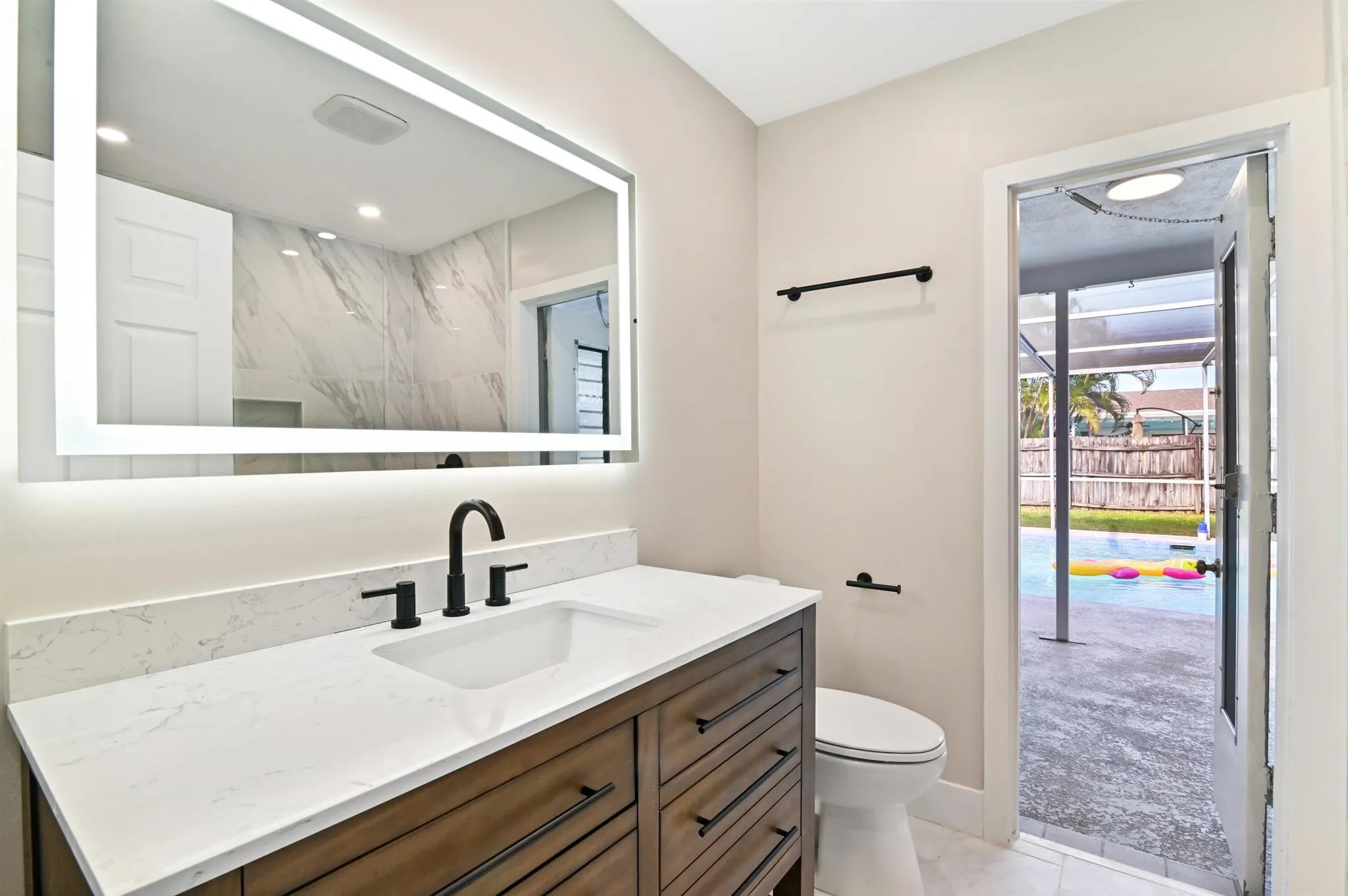 4421 NW 2nd Court
