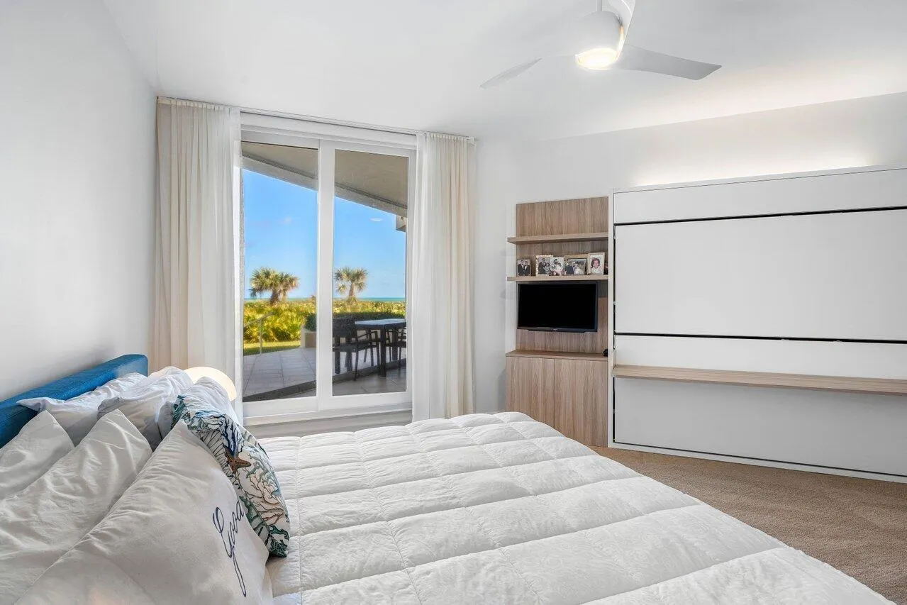 3001 SE Island Point Lane, #12