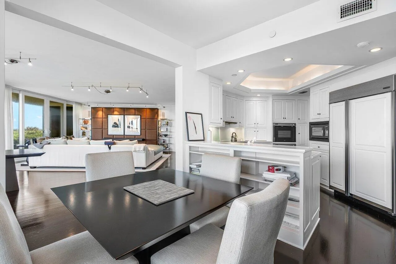 3001 SE Island Point Lane, #12