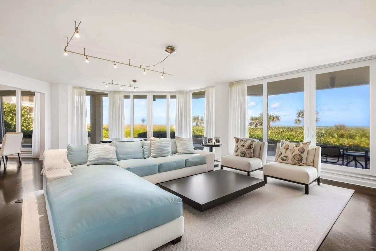 3001 SE Island Point Lane, #12