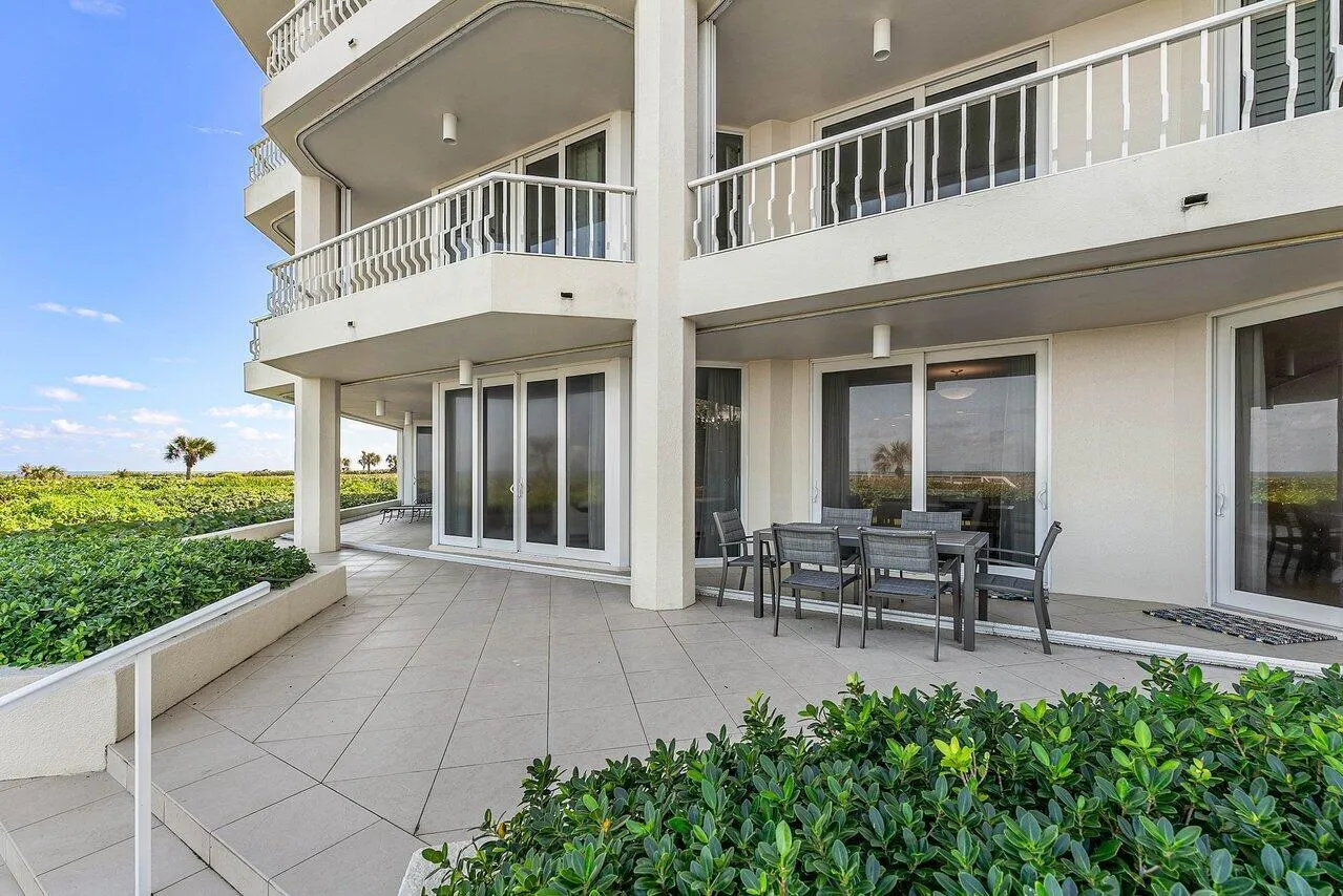3001 SE Island Point Lane, #12