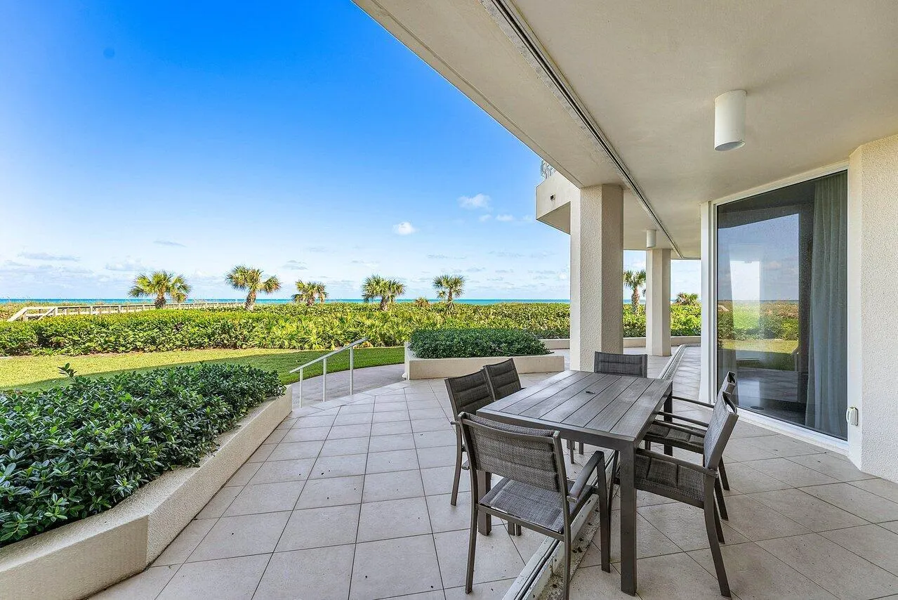 3001 SE Island Point Lane, #12
