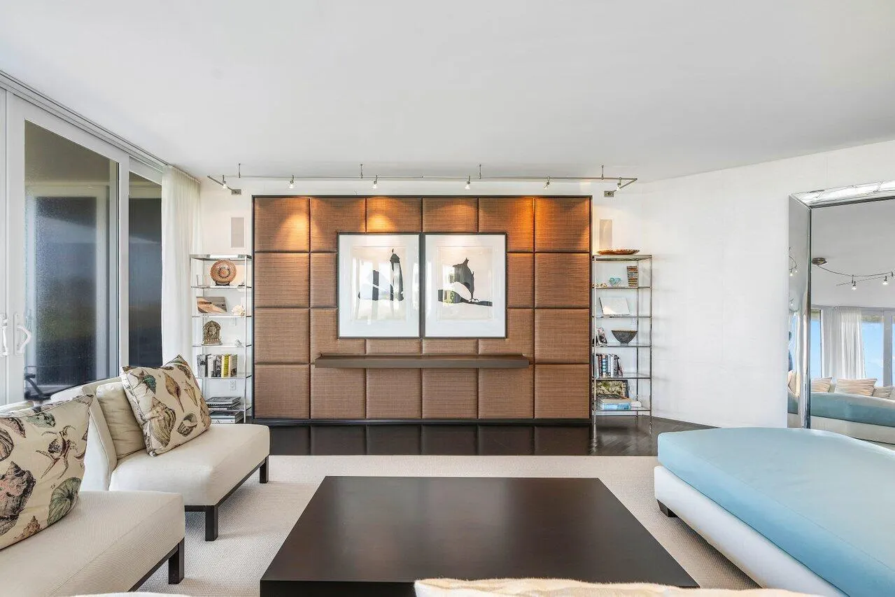 3001 SE Island Point Lane, #12