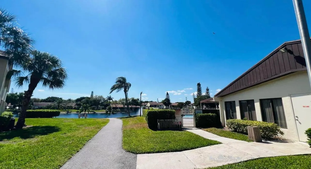 4737 Sable Pine Circle, #A2
