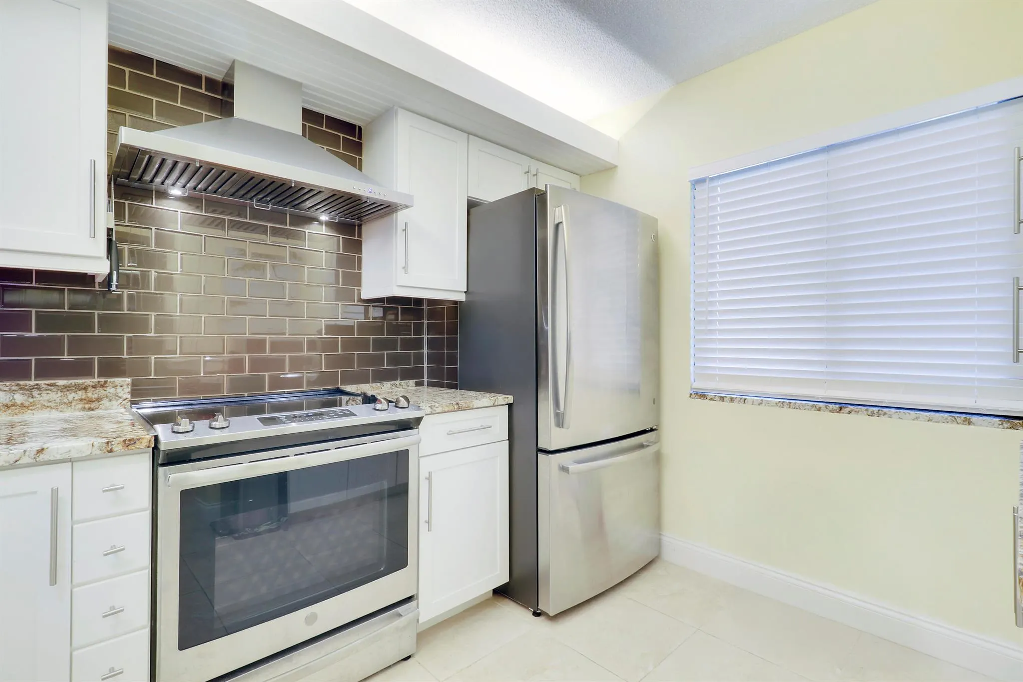1301 Seafarer Circle, #105