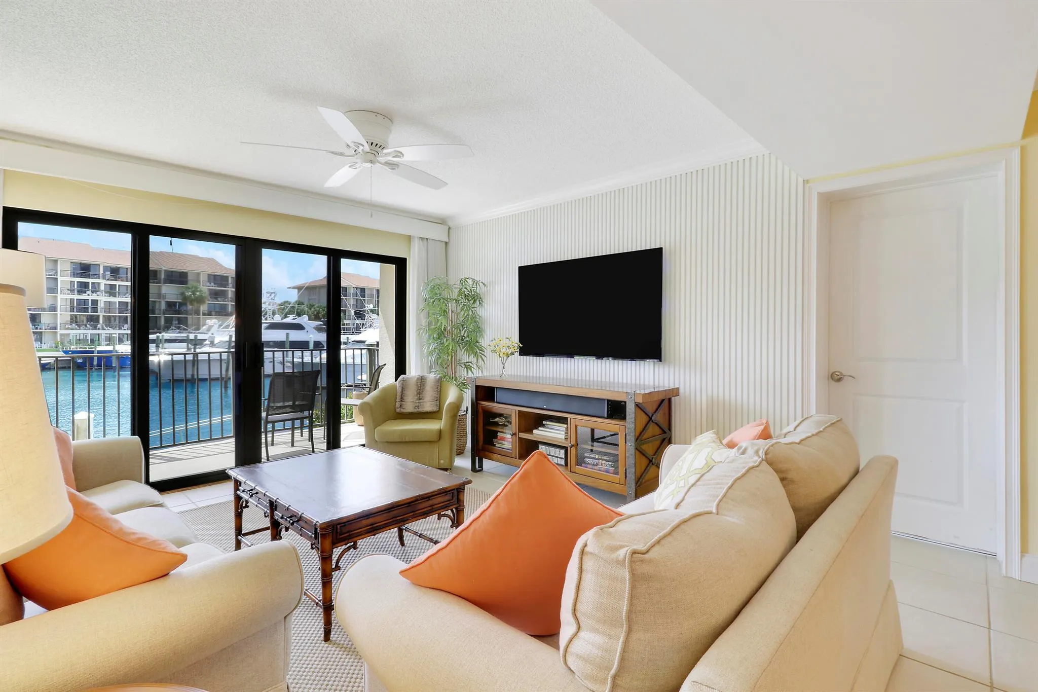 1301 Seafarer Circle, #105
