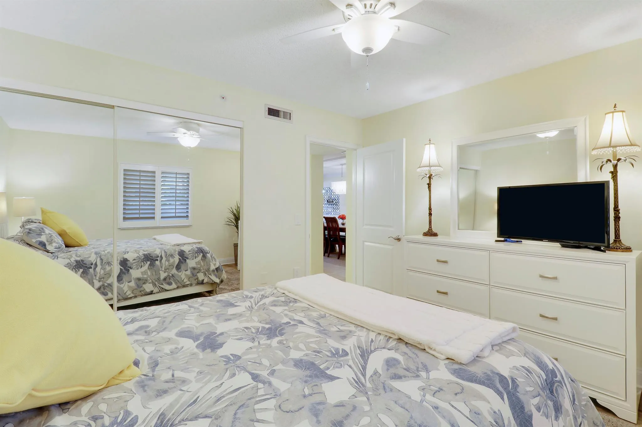 1301 Seafarer Circle, #105