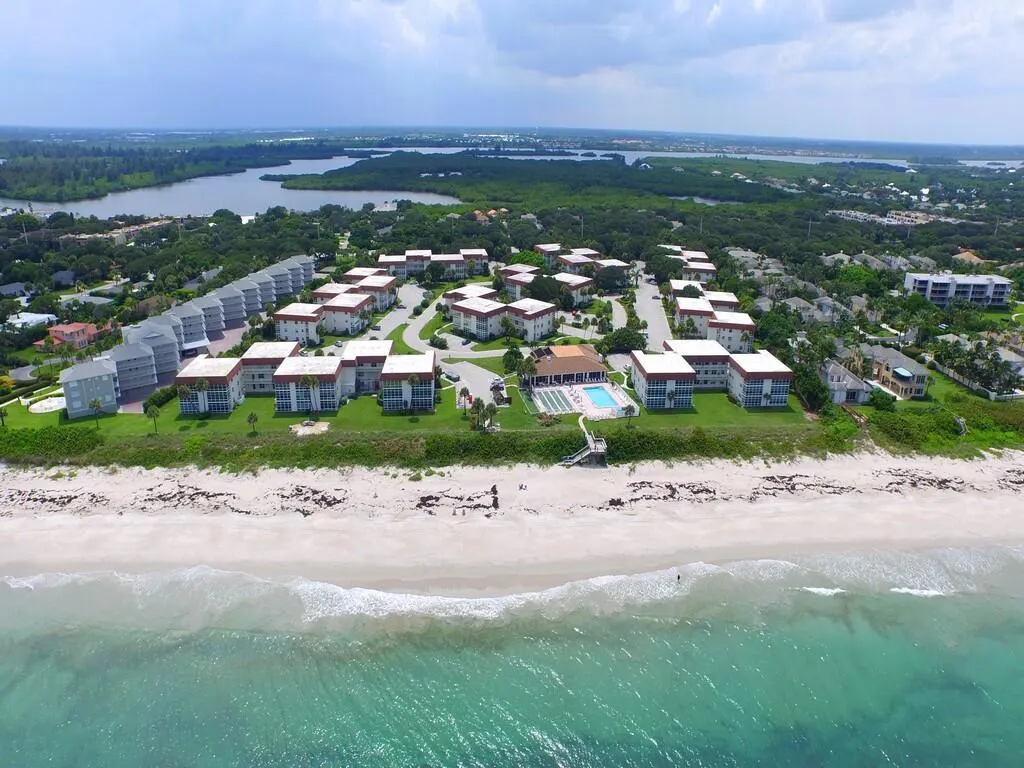 5400 Highway A1a, #D8