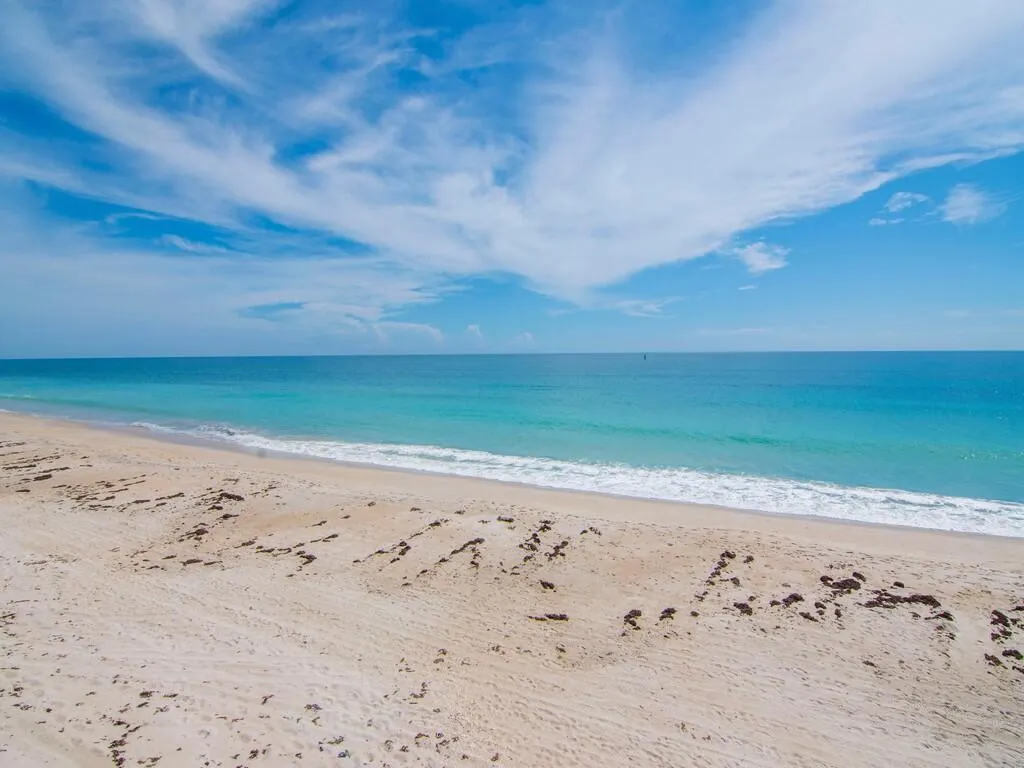 5400 Highway A1a, #D8