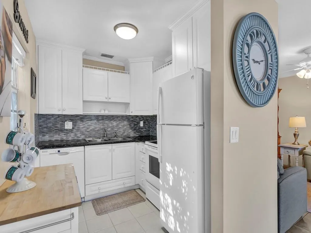 5400 Highway A1a, #D8