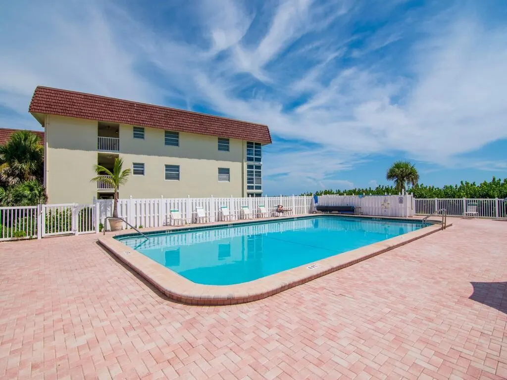 5400 Highway A1a, #D8