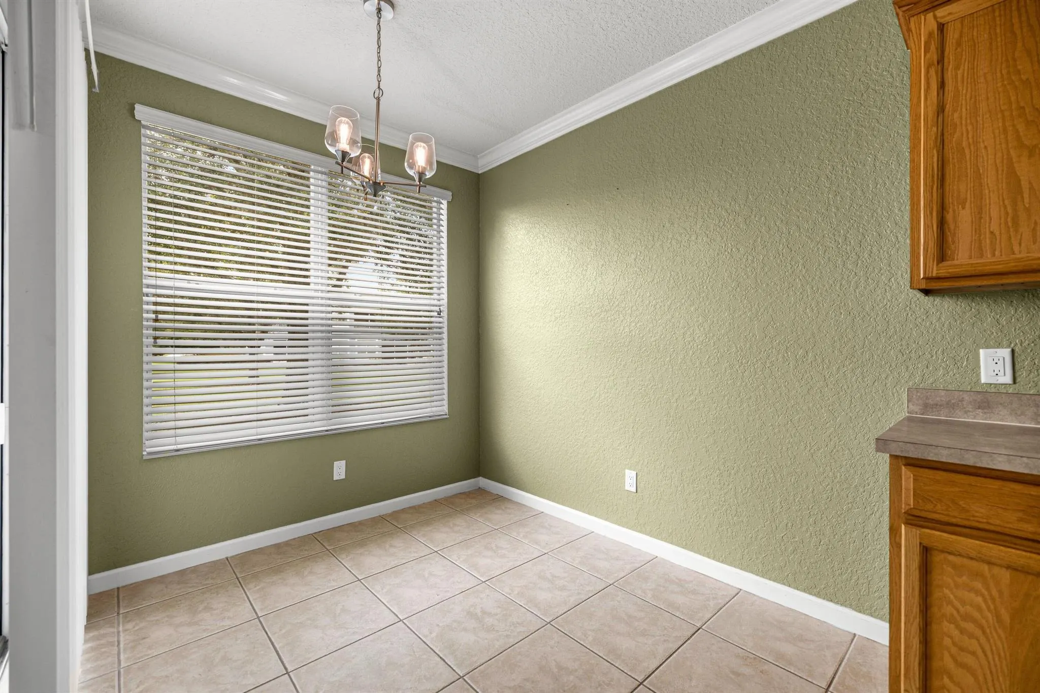 4555 SW 52nd Circle, #103