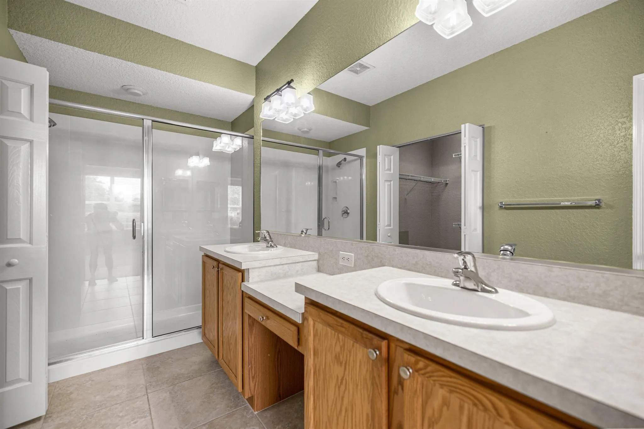 4555 SW 52nd Circle, #103