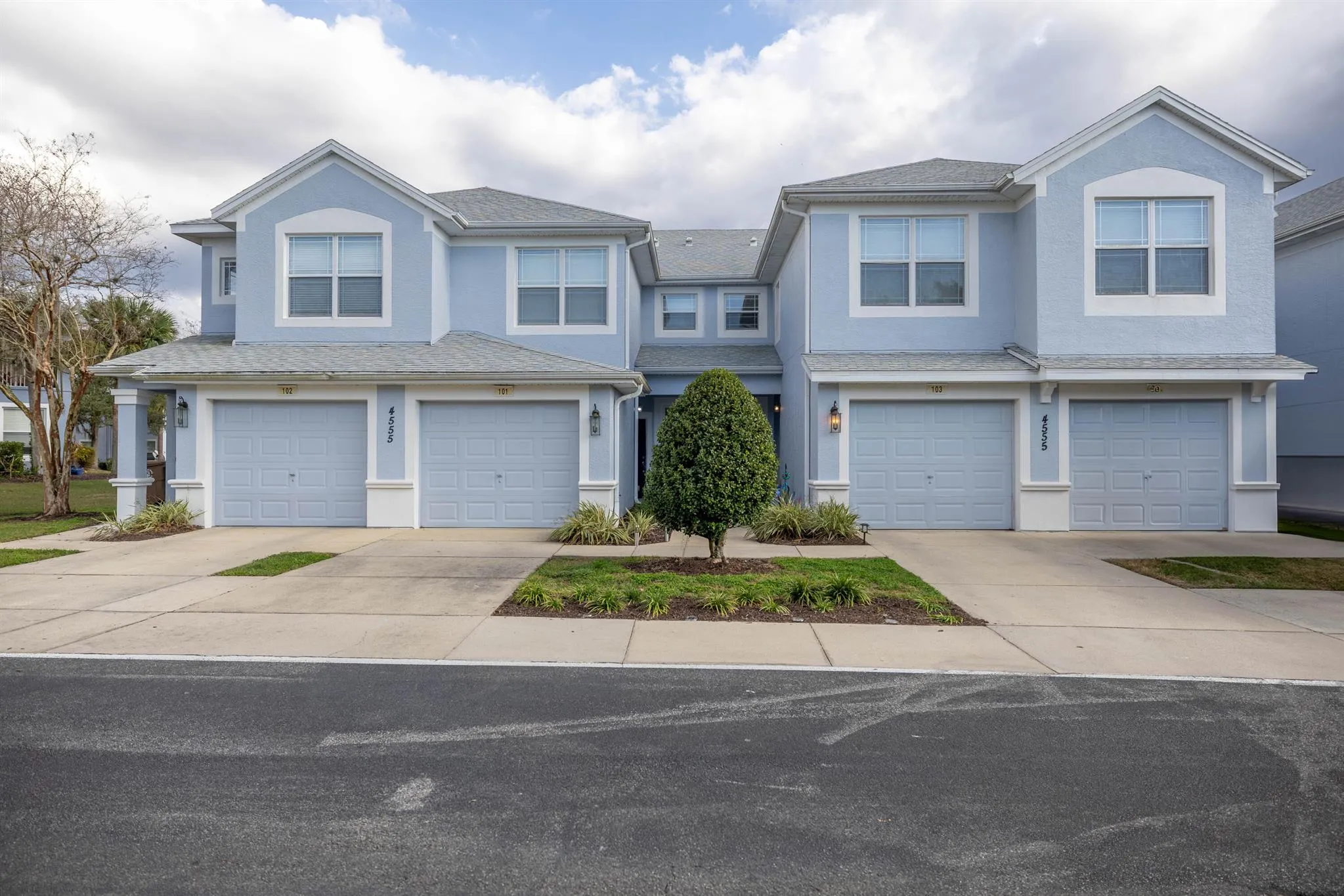 4555 SW 52nd Circle, #103