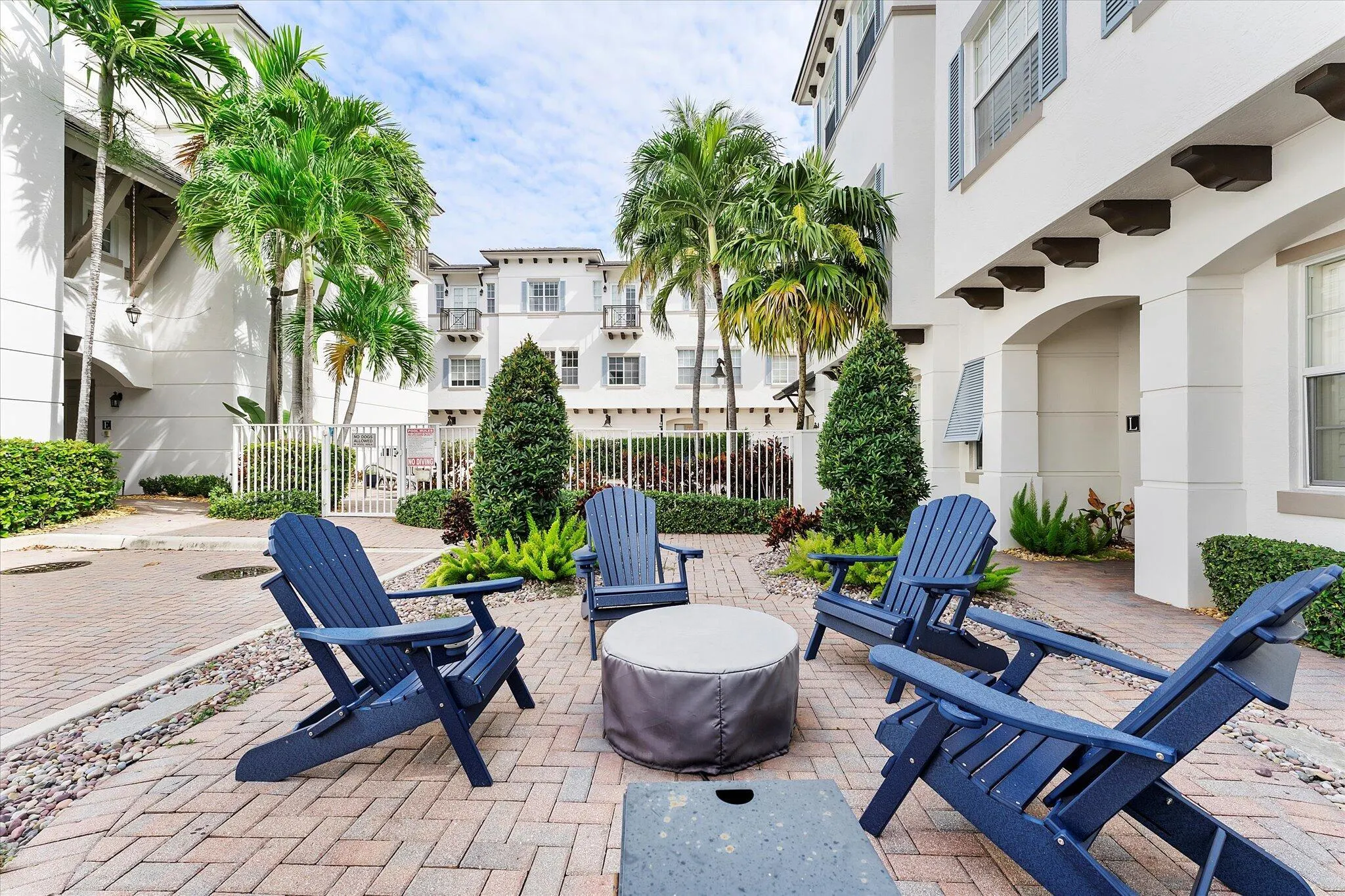 285 SE 6th Avenue, #J