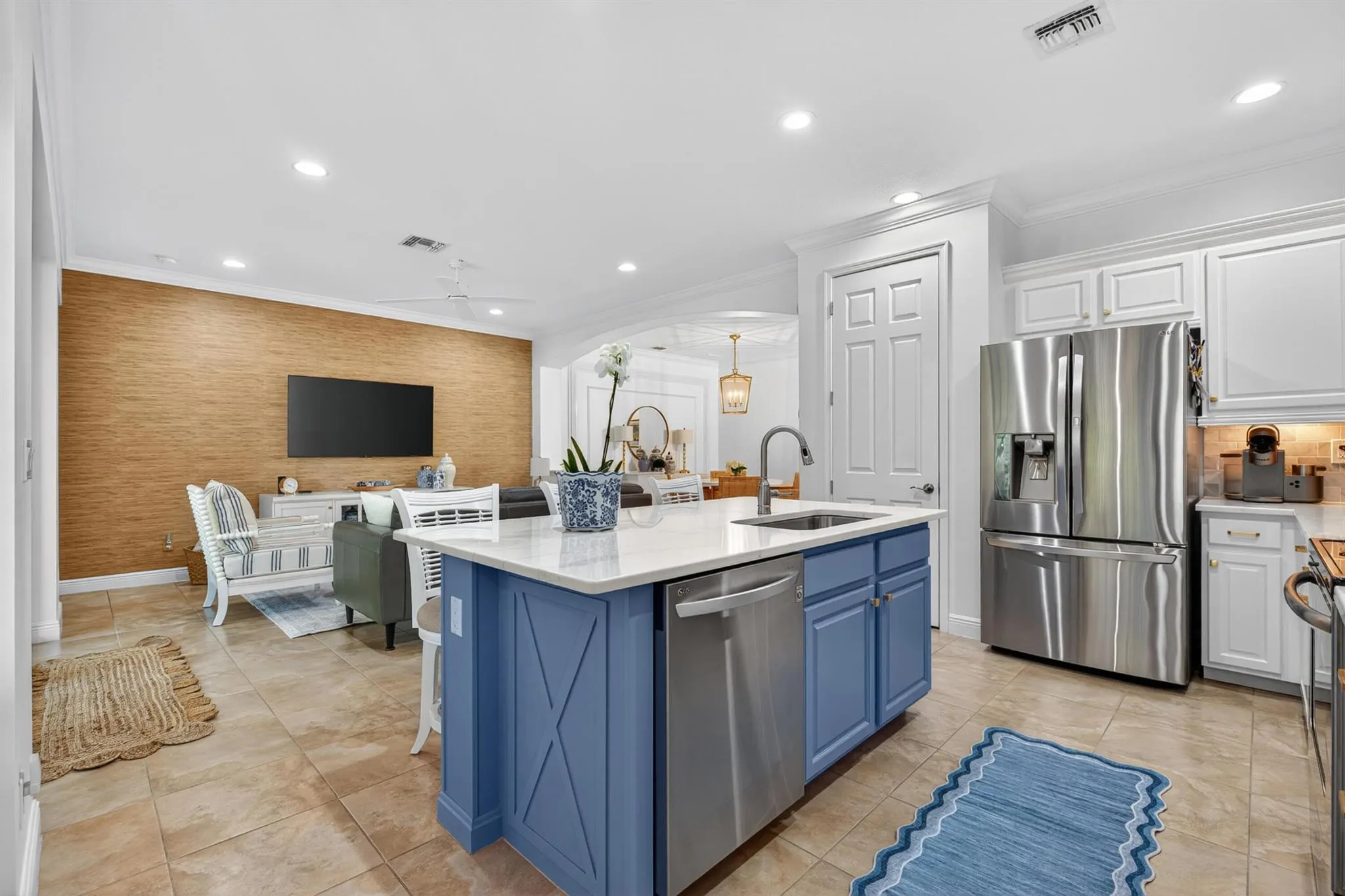 11908 SW Crestwood Circle