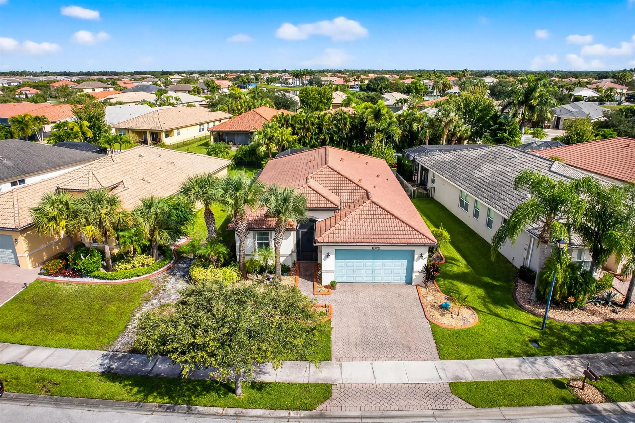 11908 SW Crestwood Circle