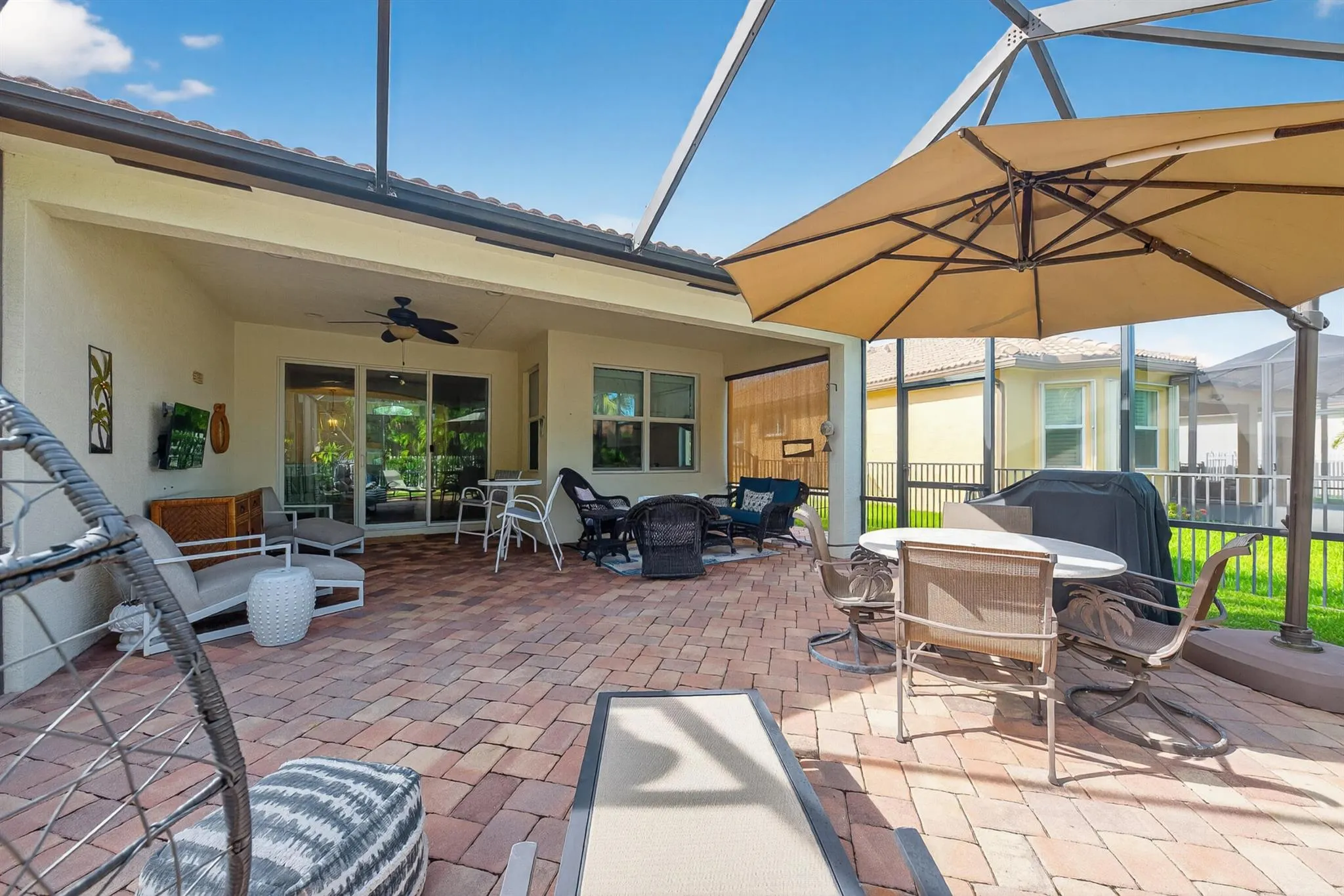 11908 SW Crestwood Circle