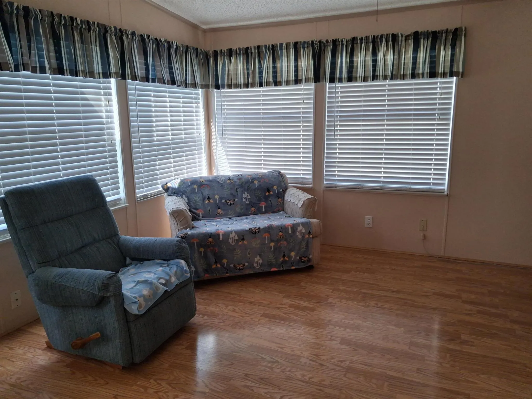 1555 SW 35 Circle