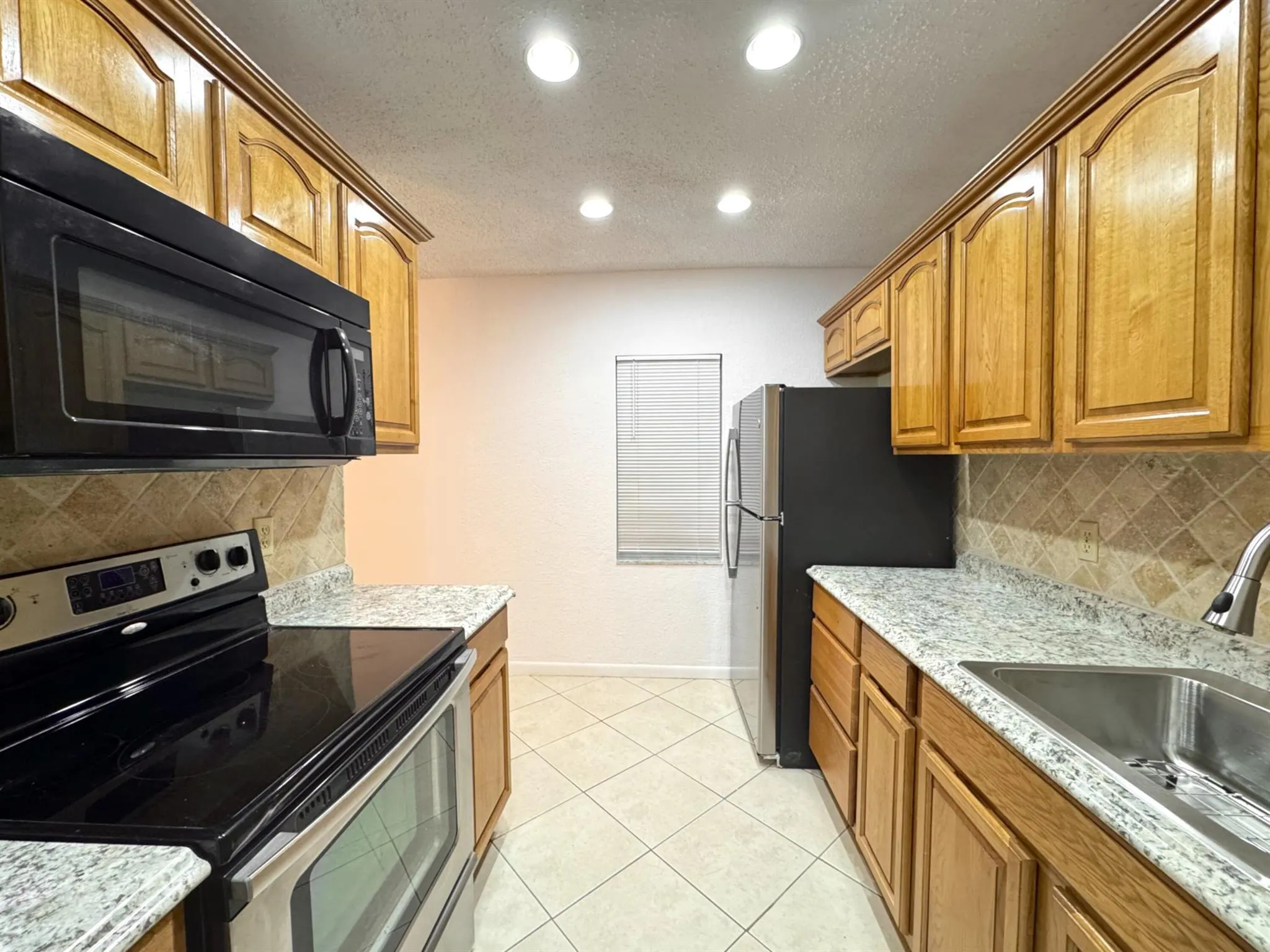 1900 Palmland Drive, #2
