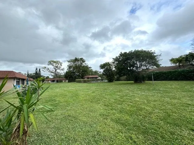 1900 Palmland Drive, #2