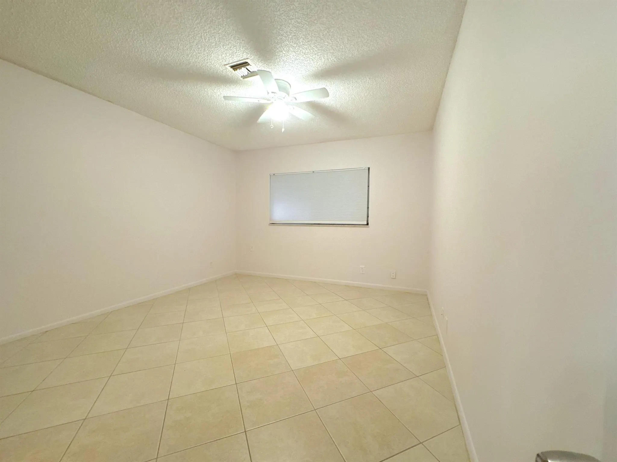 1900 Palmland Drive, #2