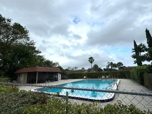 1900 Palmland Drive, #2