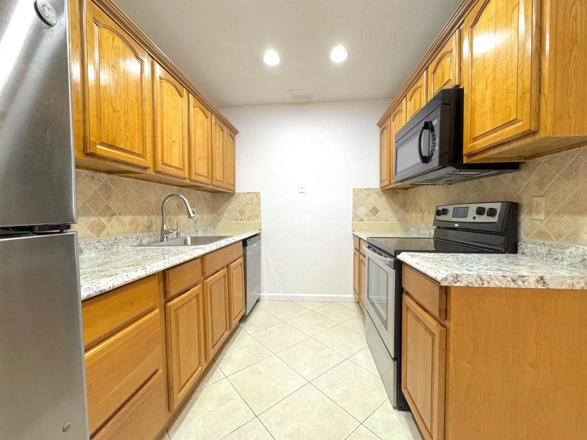 1900 Palmland Drive, #2